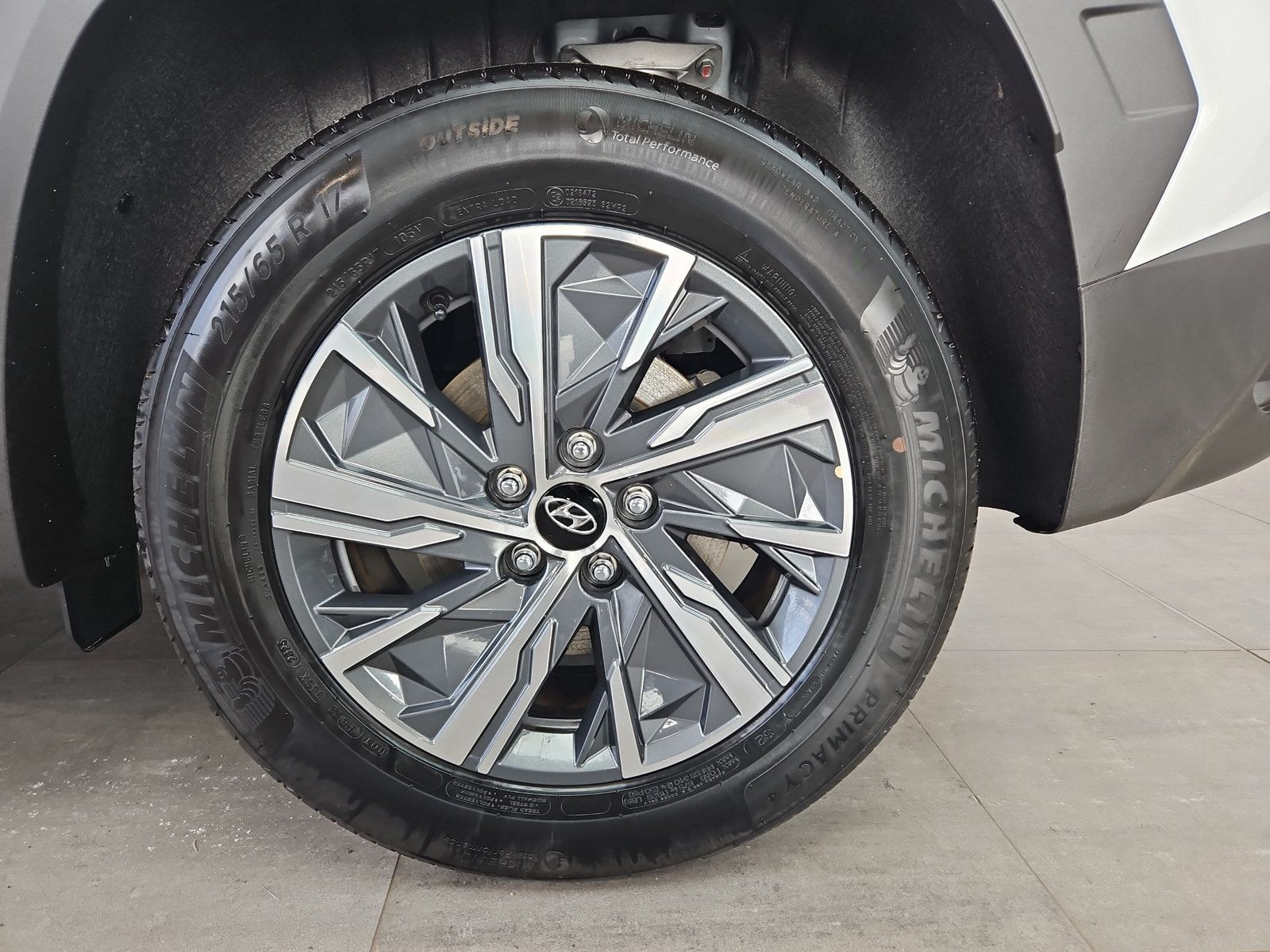 Hyundai - Tucson_10