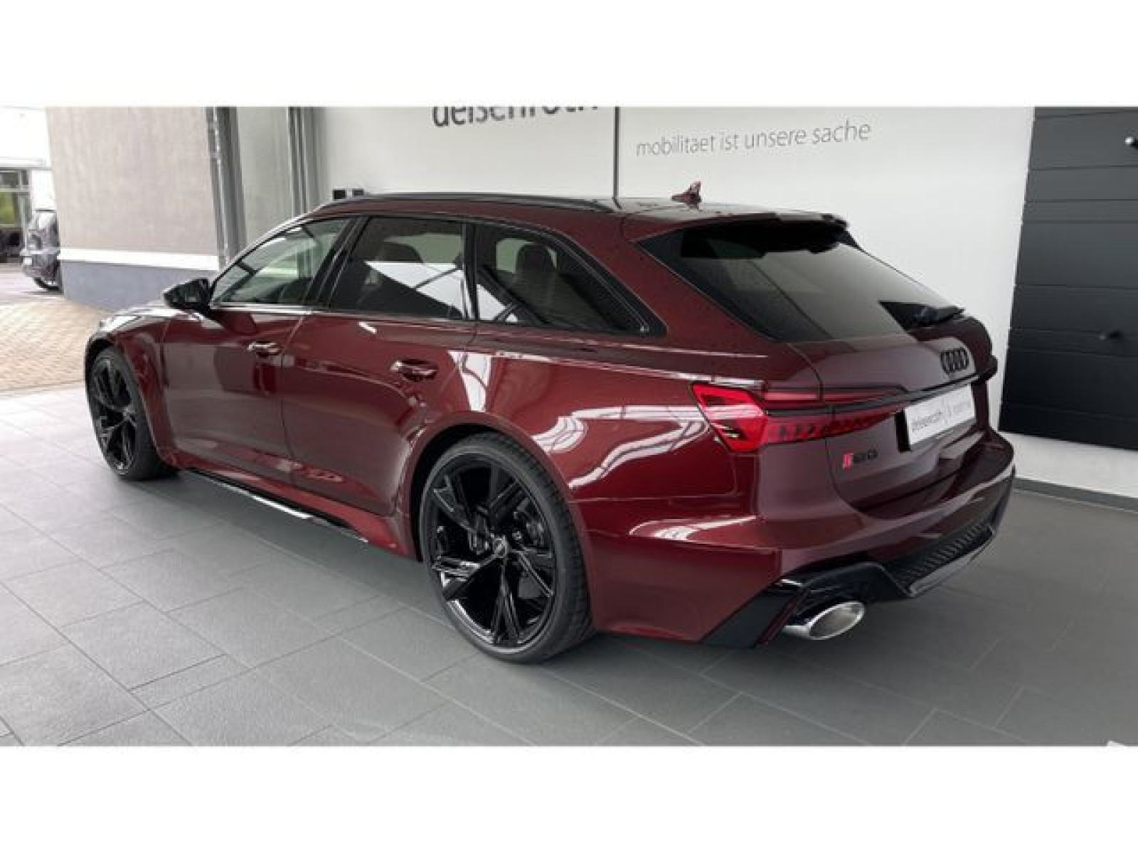 Audi - RS 6 Avant_12