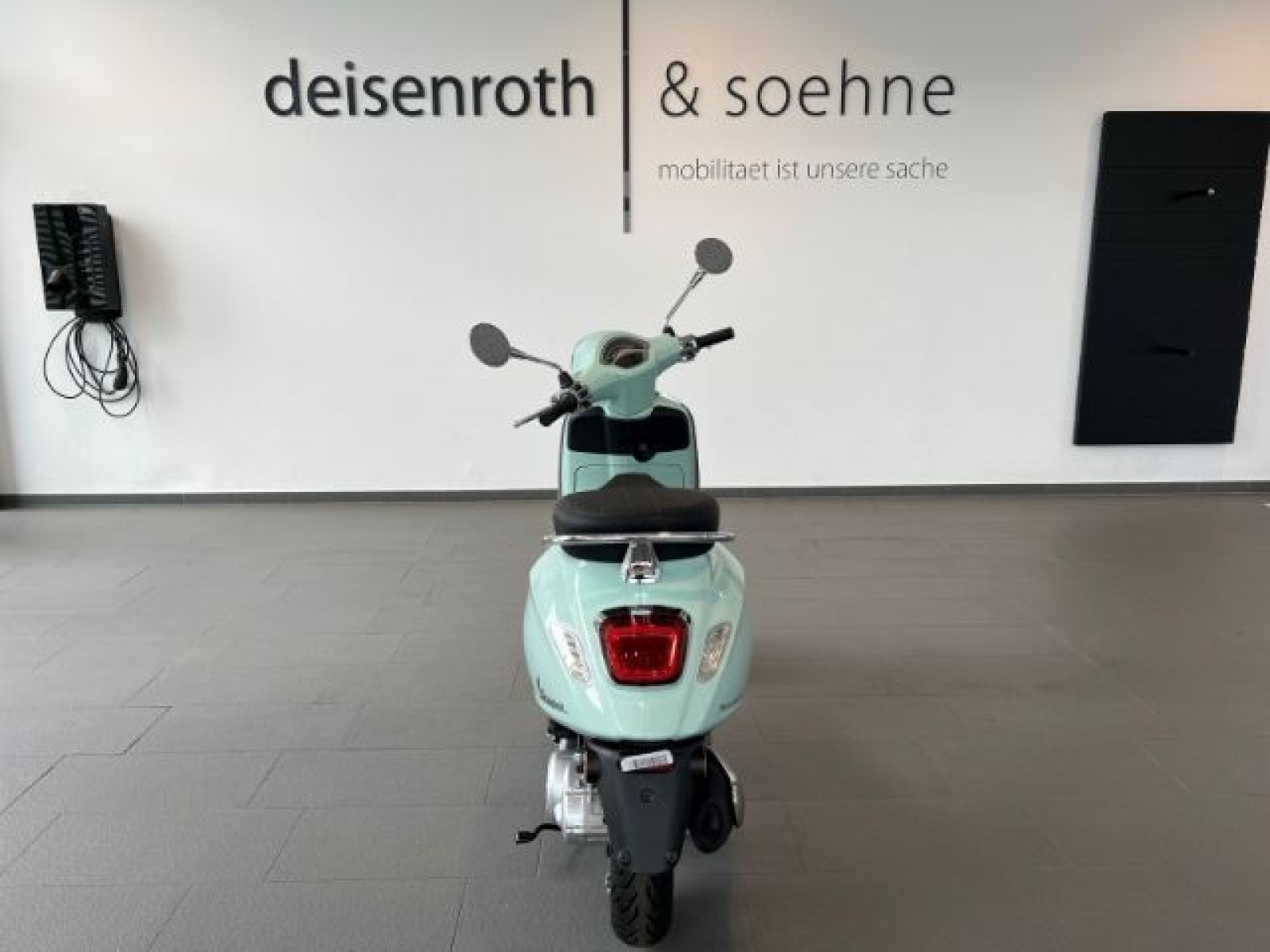 Piaggio - _9