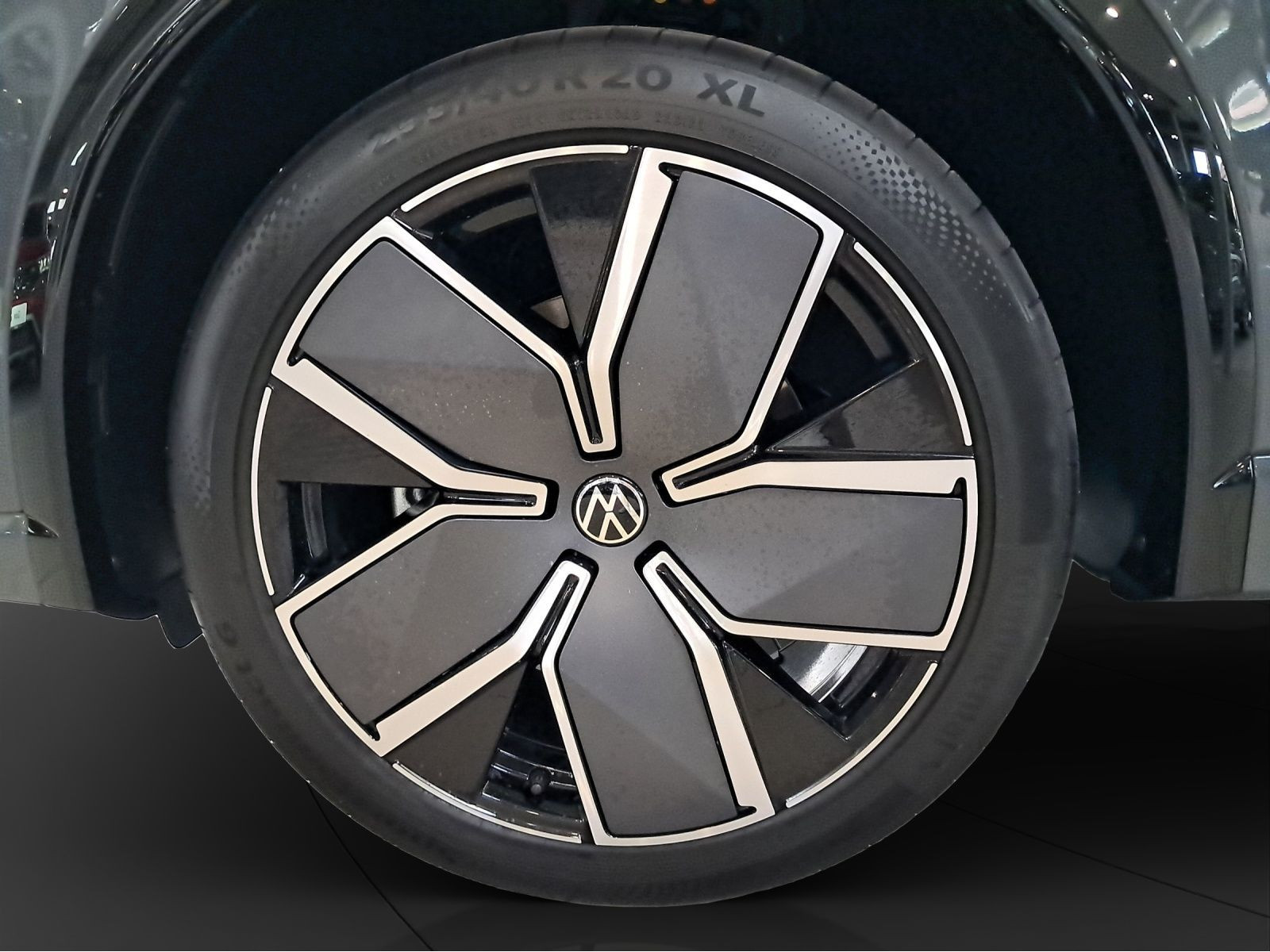 Volkswagen - Tiguan_5 Volkswagen - Tiguan_5