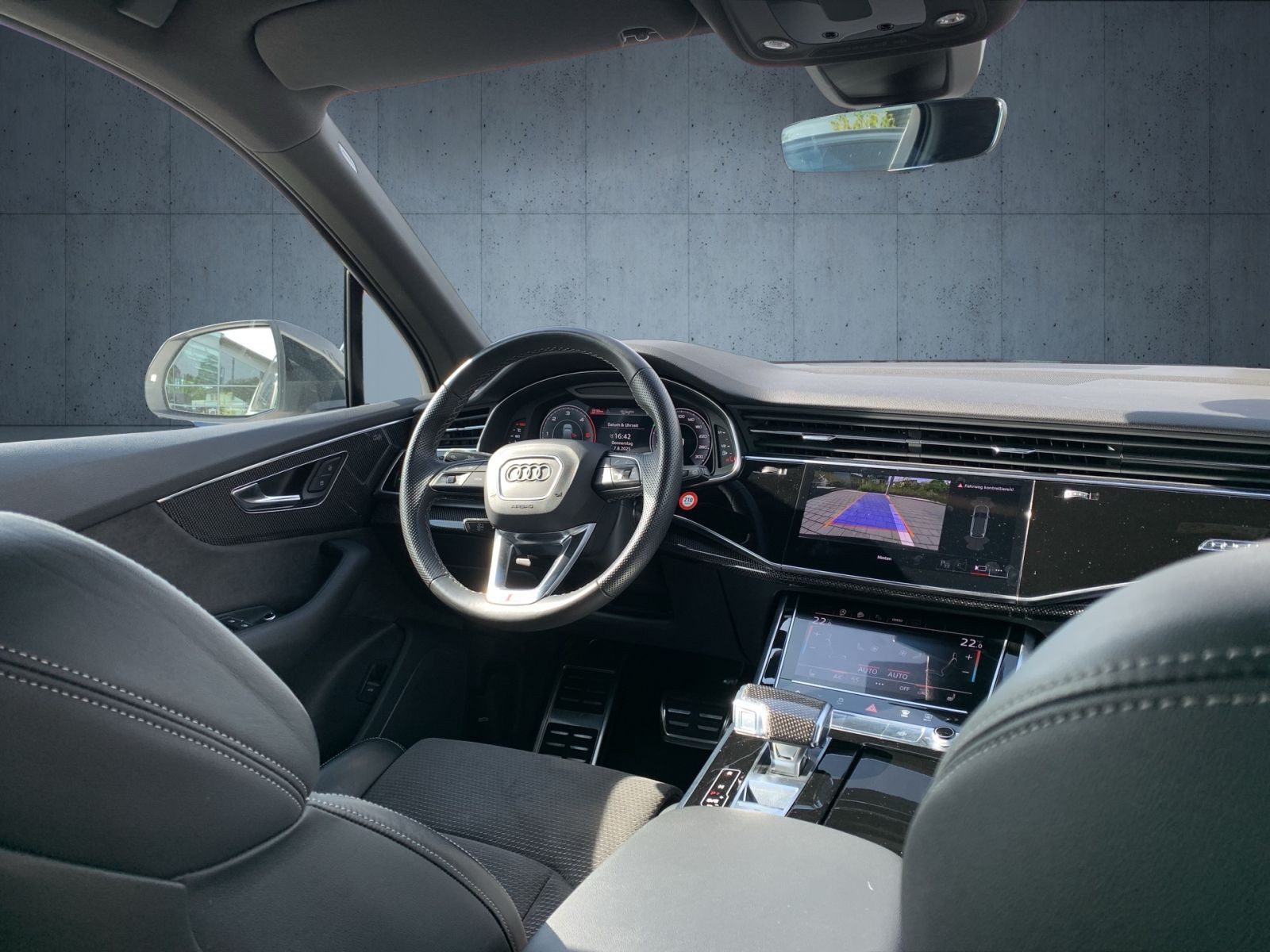 Audi - Q7_21