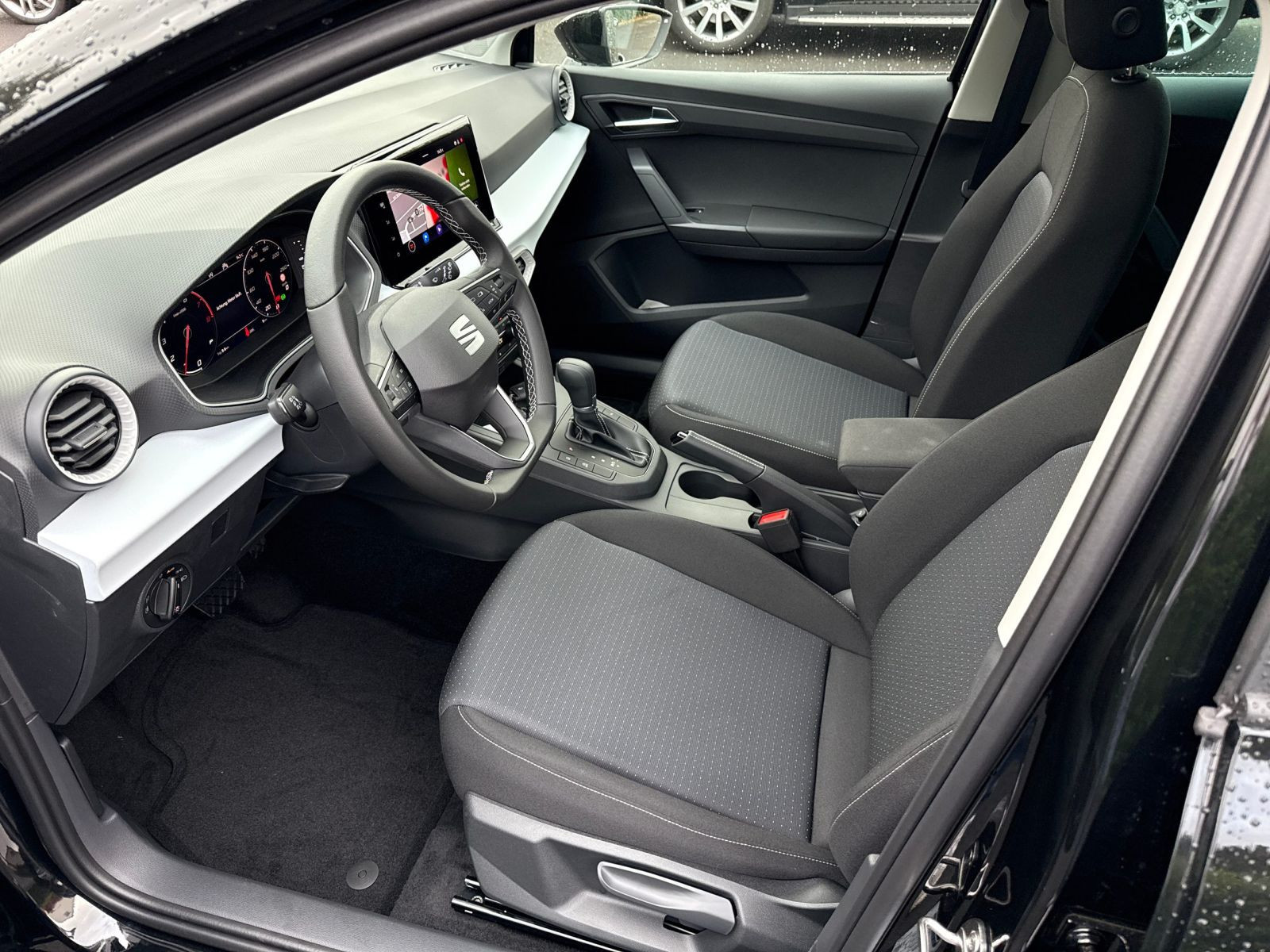 Seat - Ibiza_10