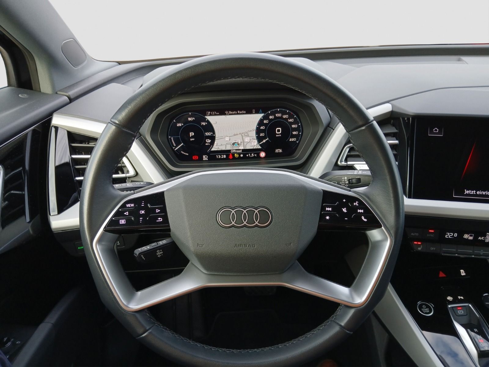 Audi - Q4_11