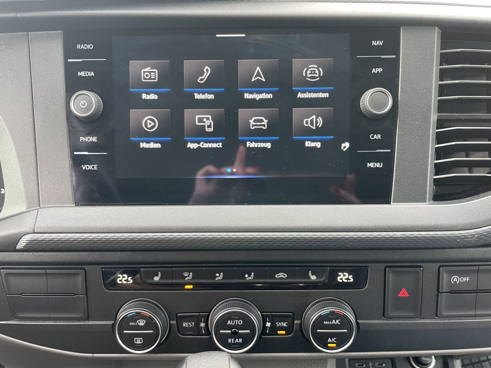 Volkswagen - T6.1 Caravelle_11