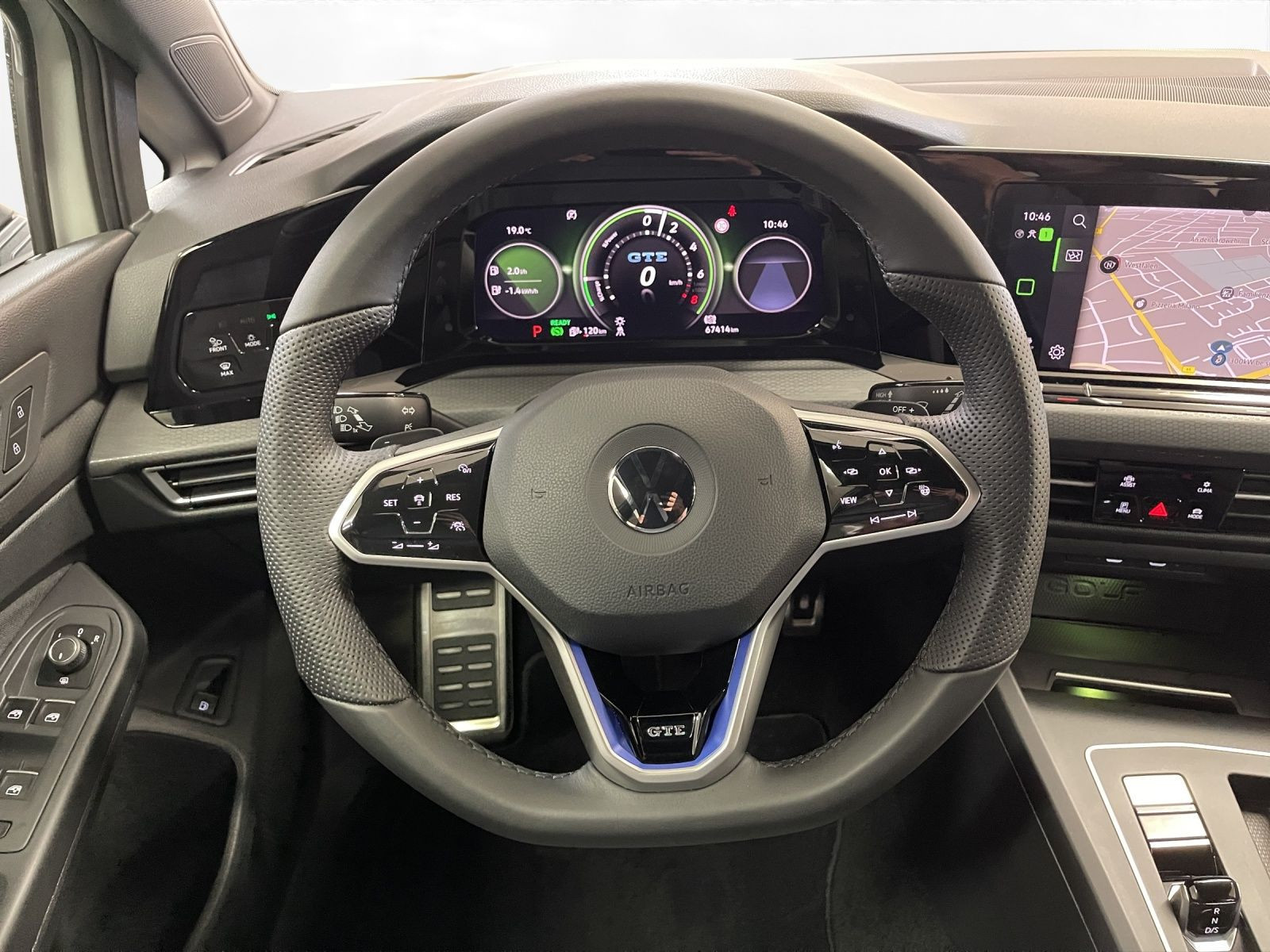 Volkswagen - Golf_21