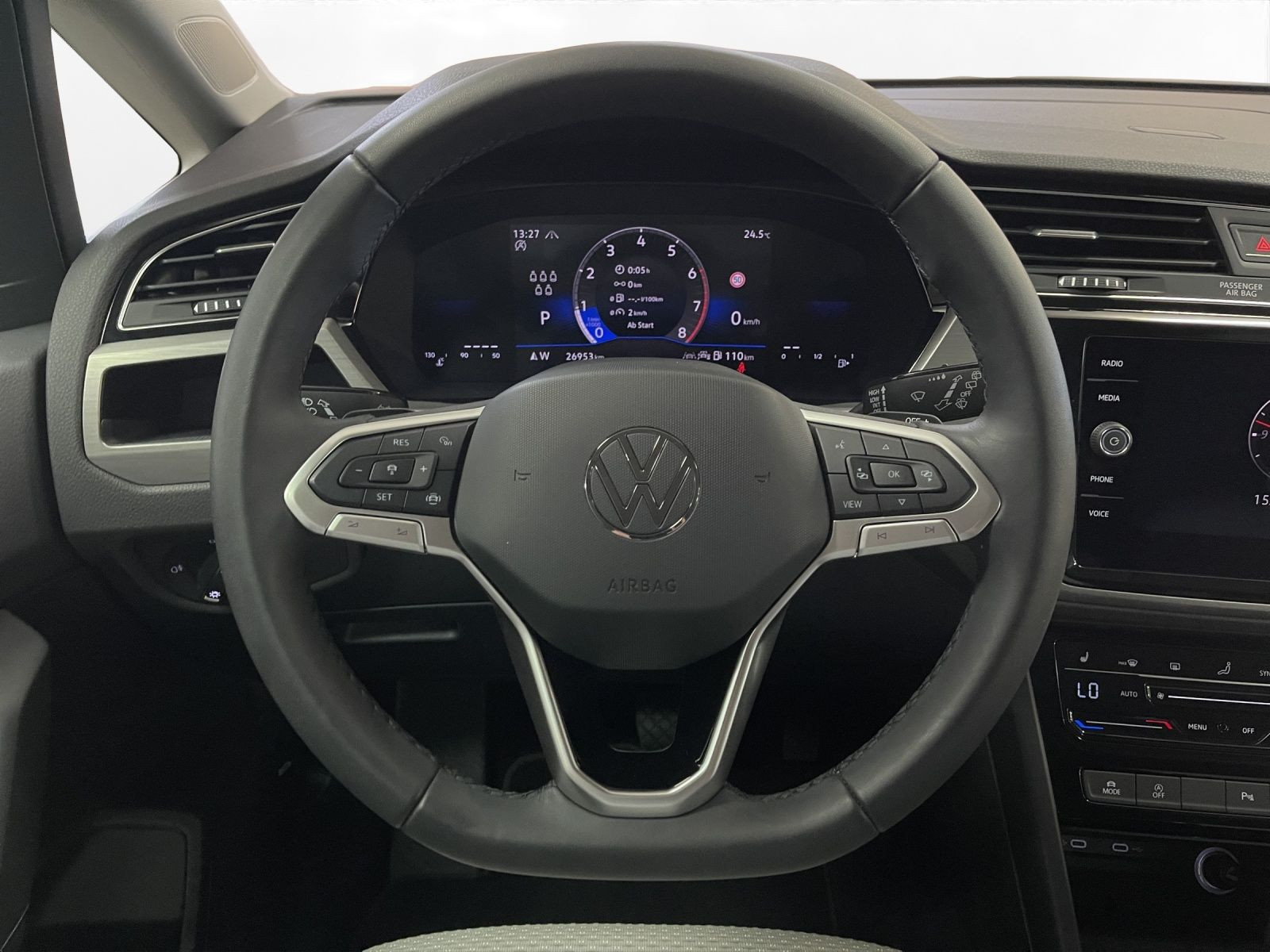Volkswagen - Touran_21