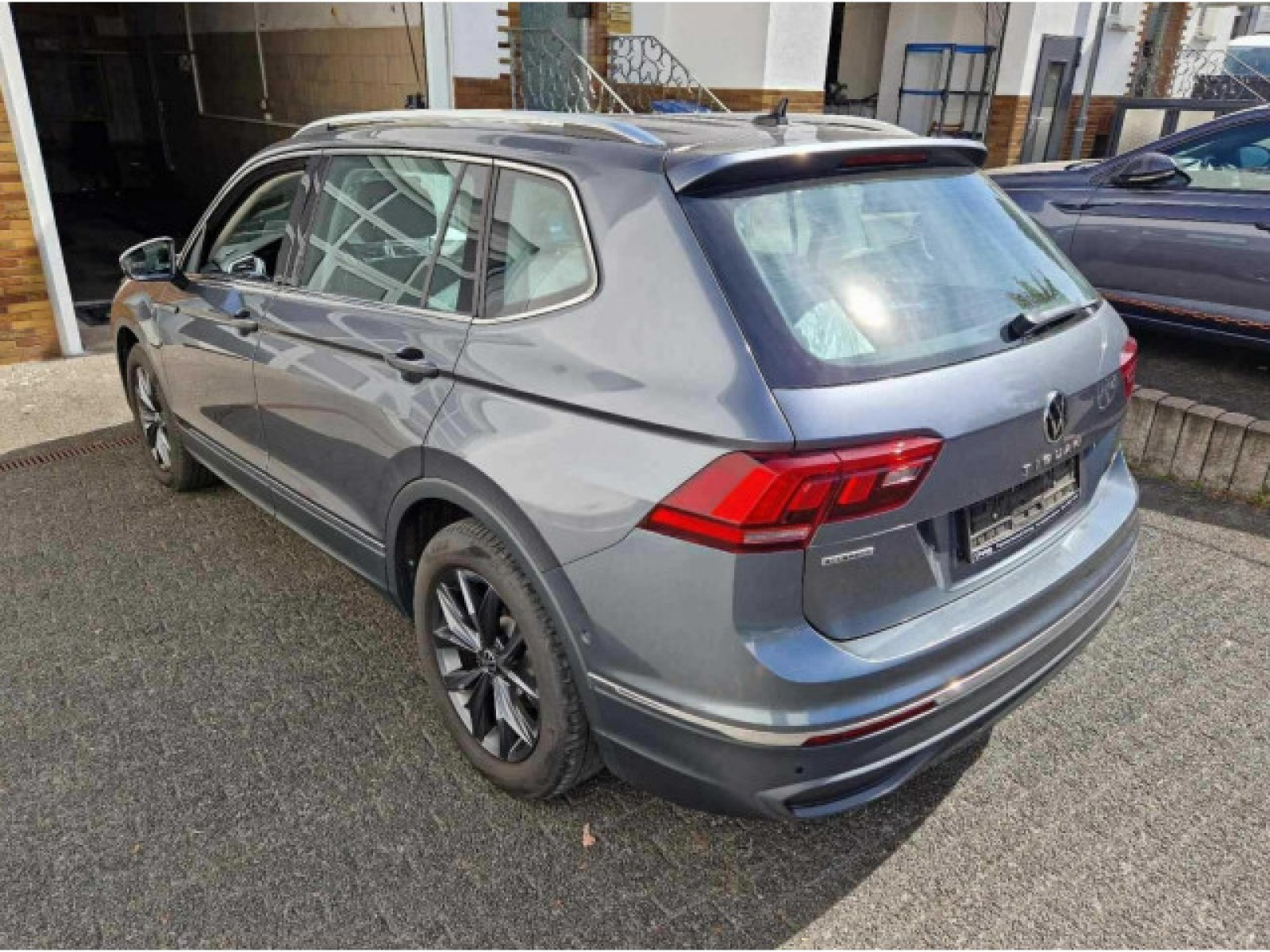 Volkswagen - Tiguan Allspace_3