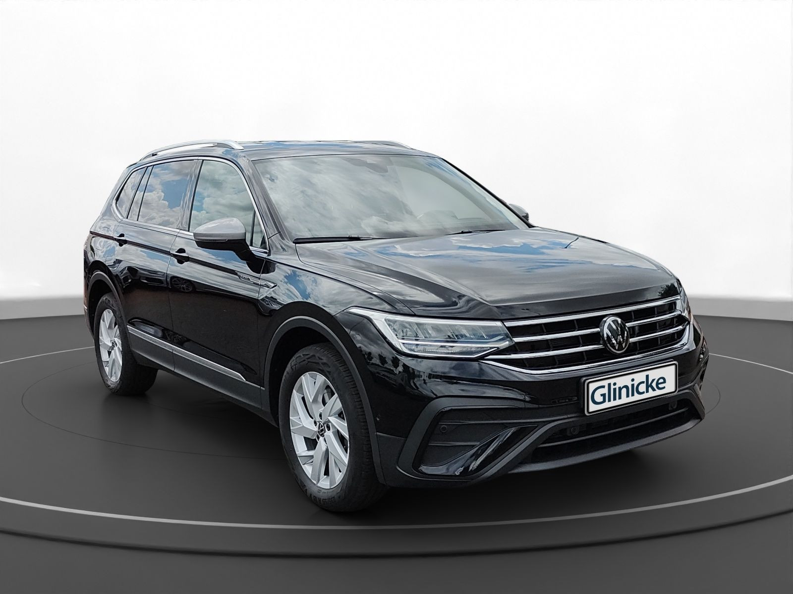 Volkswagen - Tiguan Allspace_15