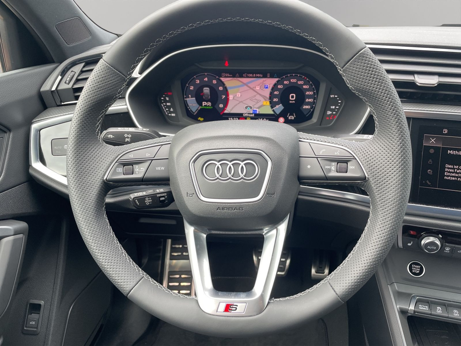 Audi - Q3 Sportback_12
