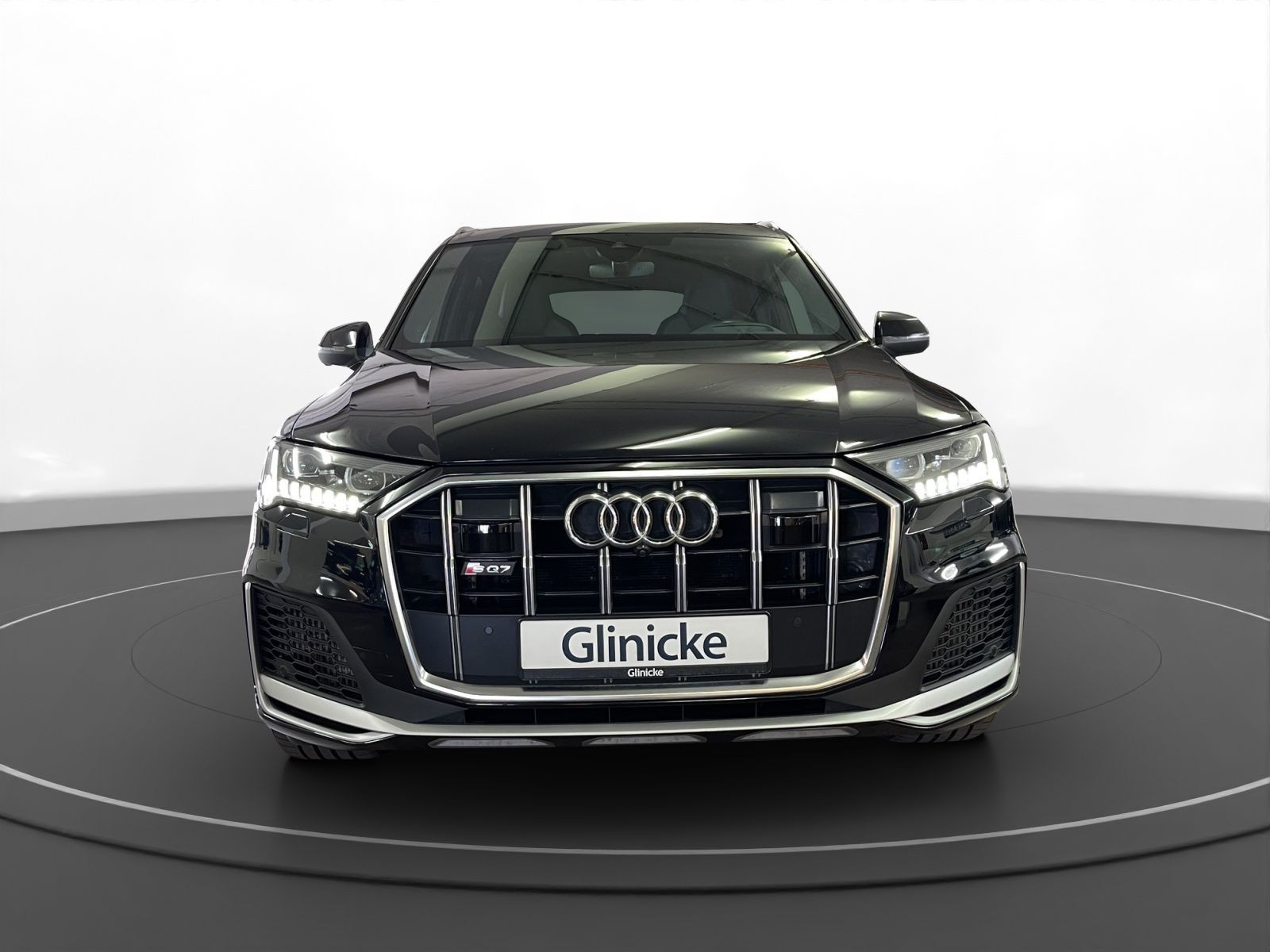 Audi - SQ7_4