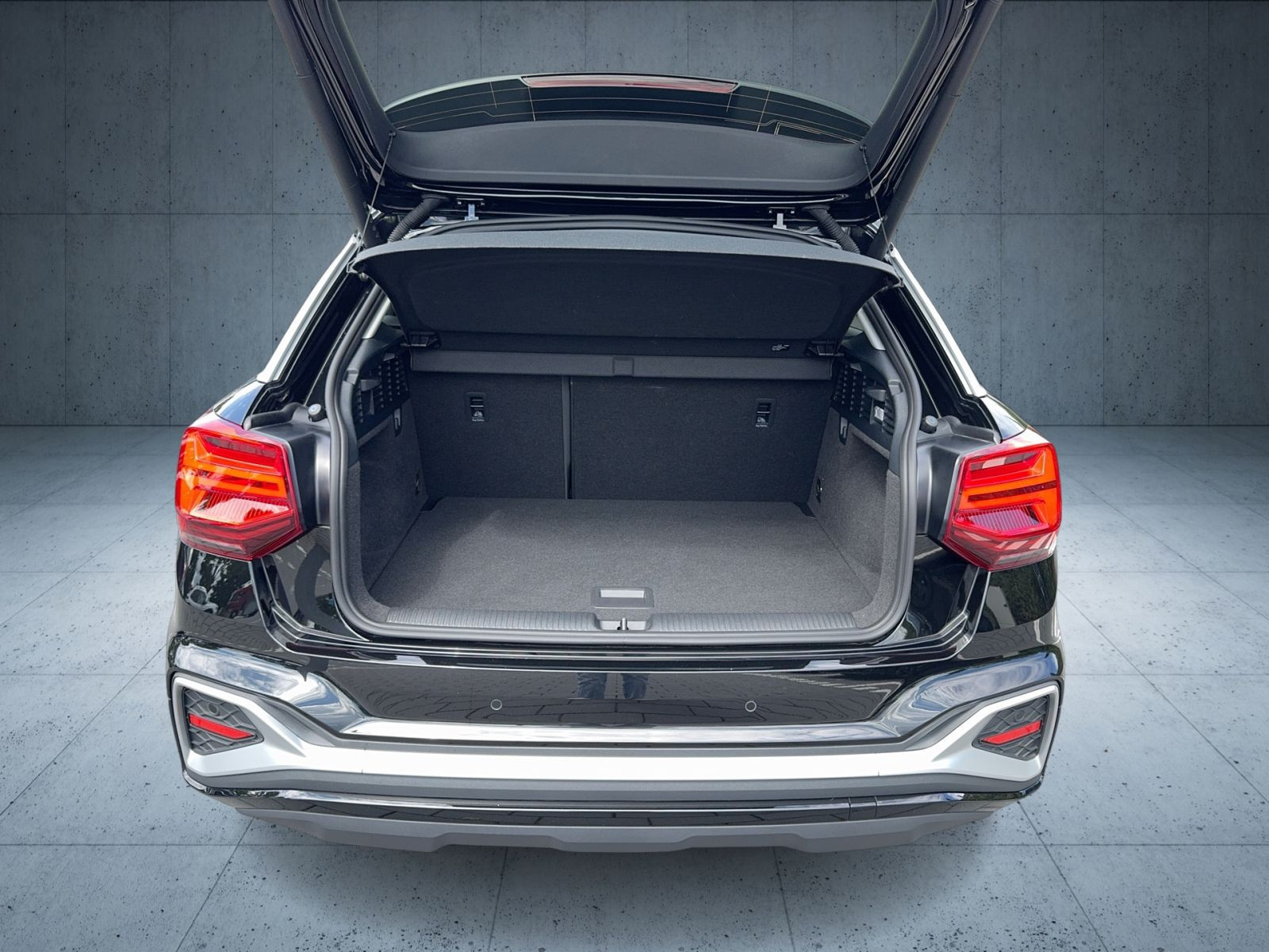 Audi - Q2_15