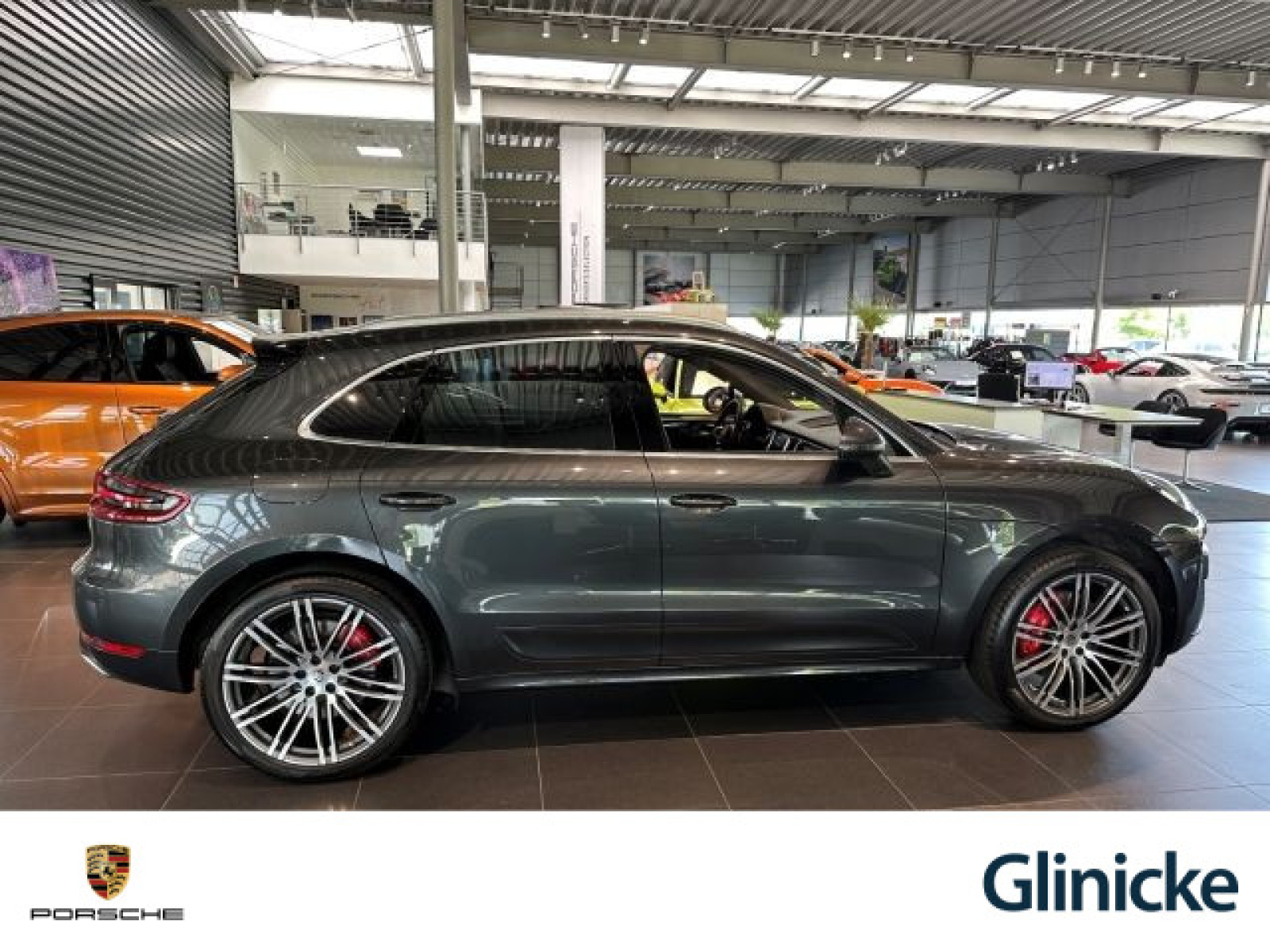 Porsche - Macan_6
