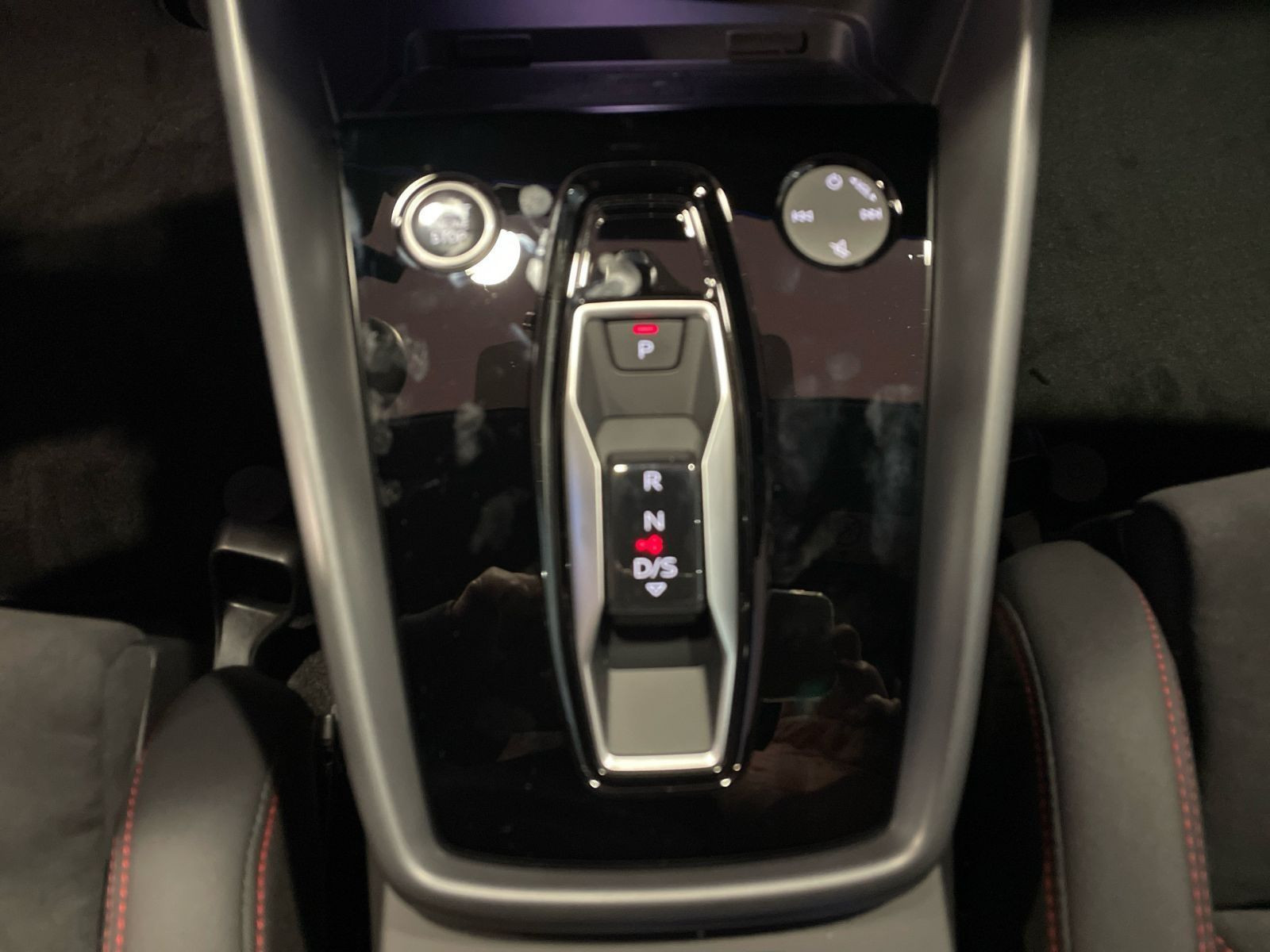 Audi - A3 Limousine_11