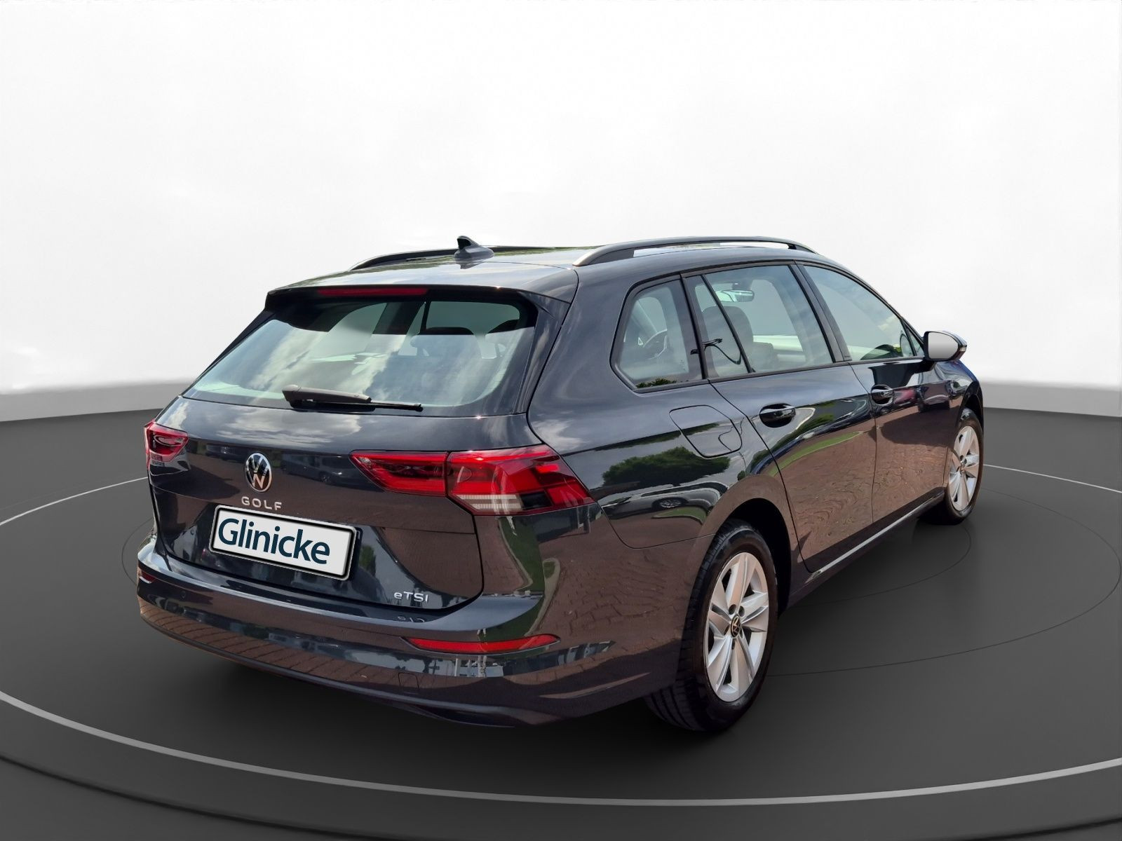 Volkswagen - Golf Variant_11