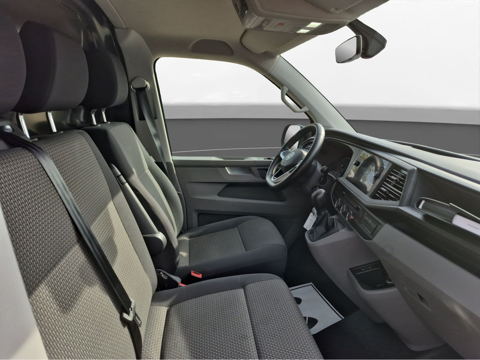 Volkswagen - T6.1 Transporter_10