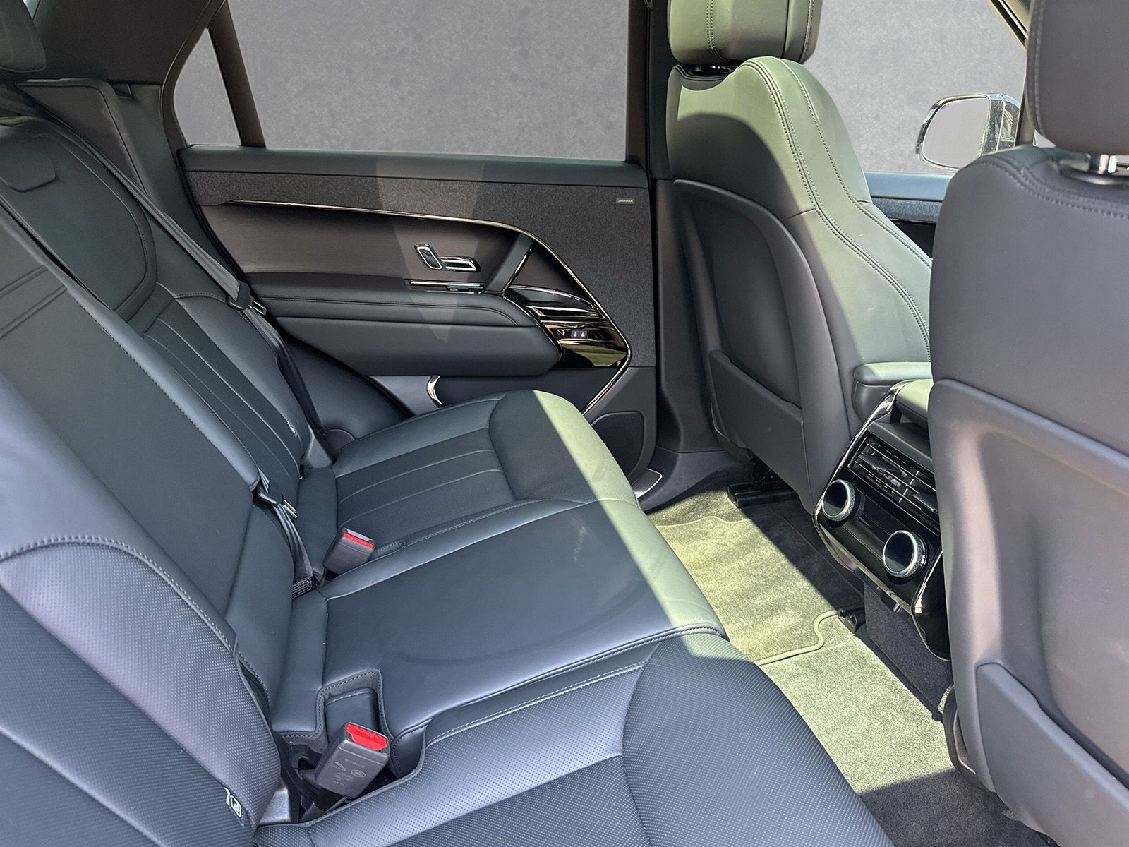 Land Rover - Range Rover Sport_5