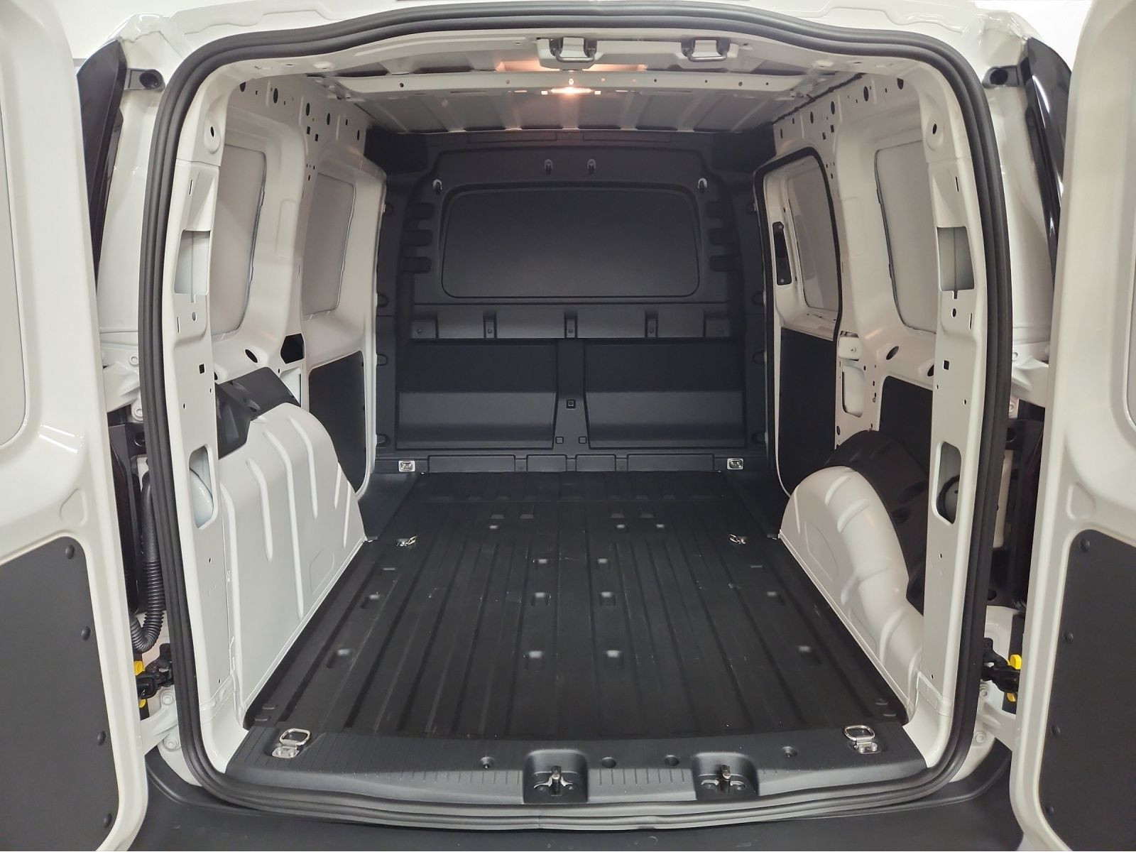 Volkswagen - Caddy Cargo_20