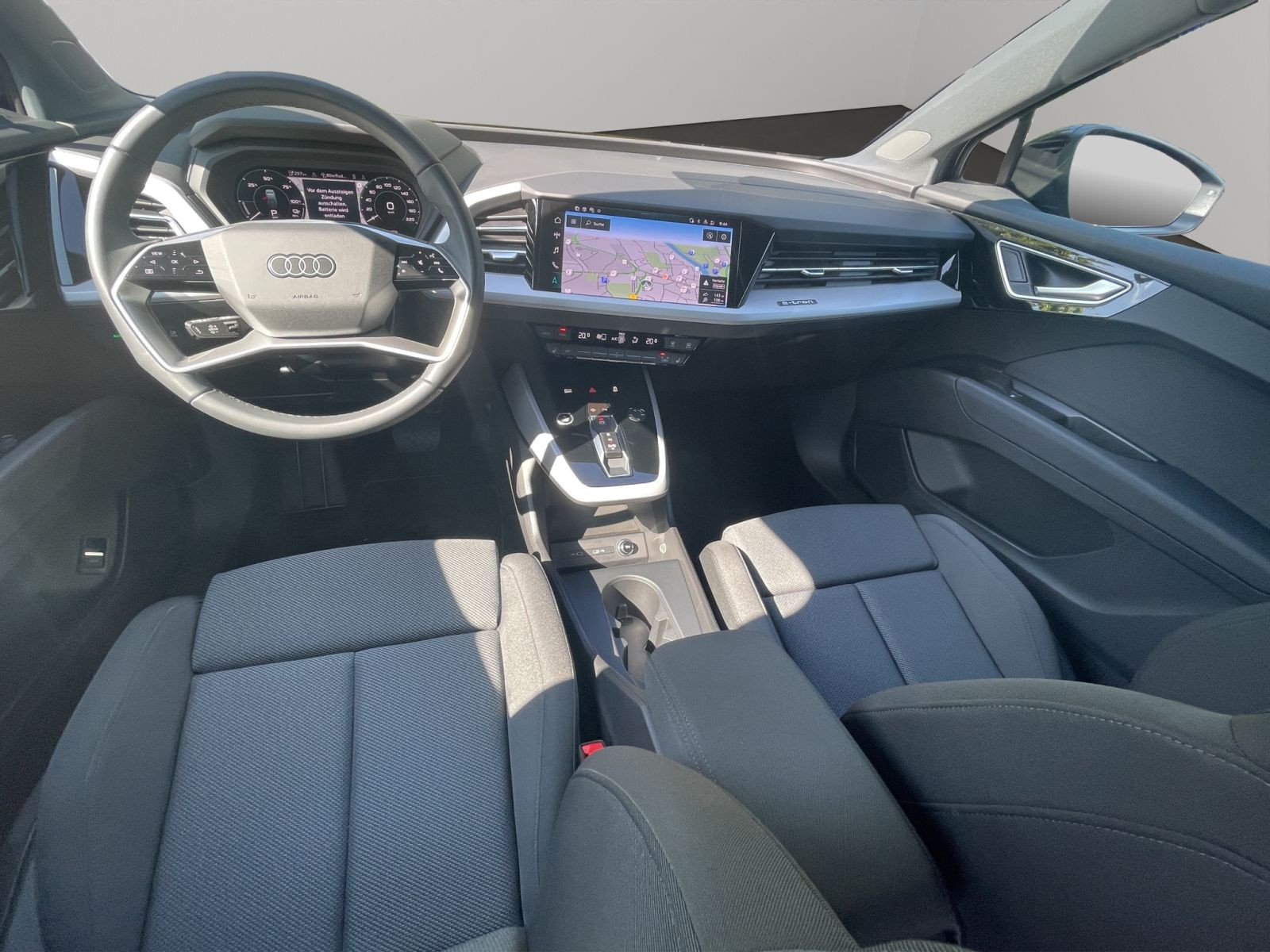 Audi - Q4 Sportback e-tron_17