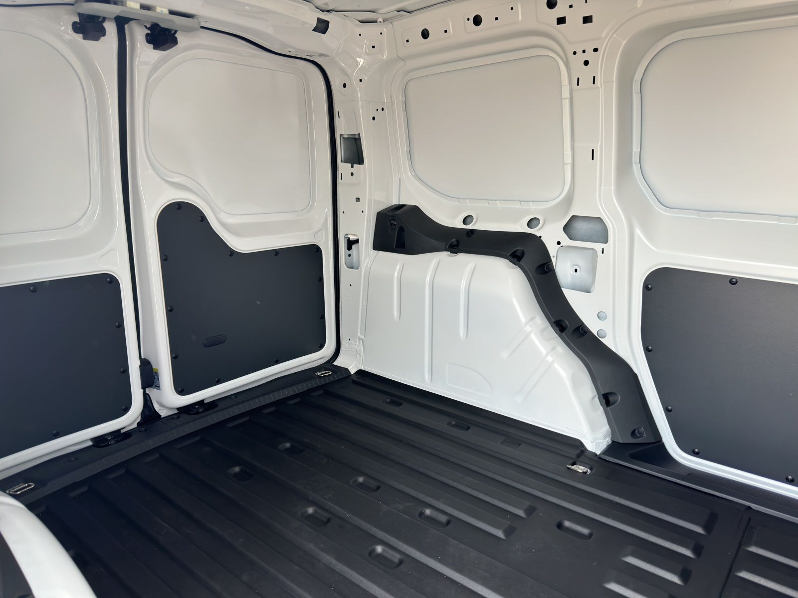 Volkswagen - Caddy Cargo_7