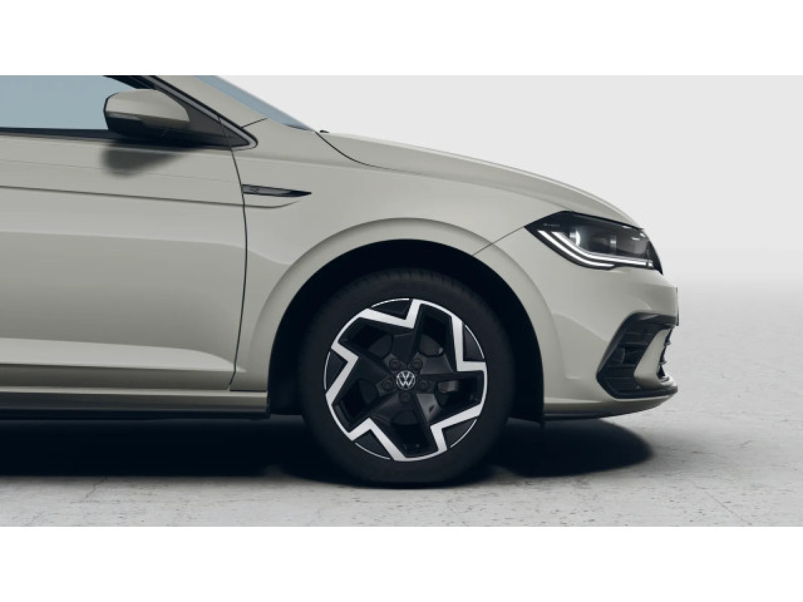 Volkswagen - Polo_4
