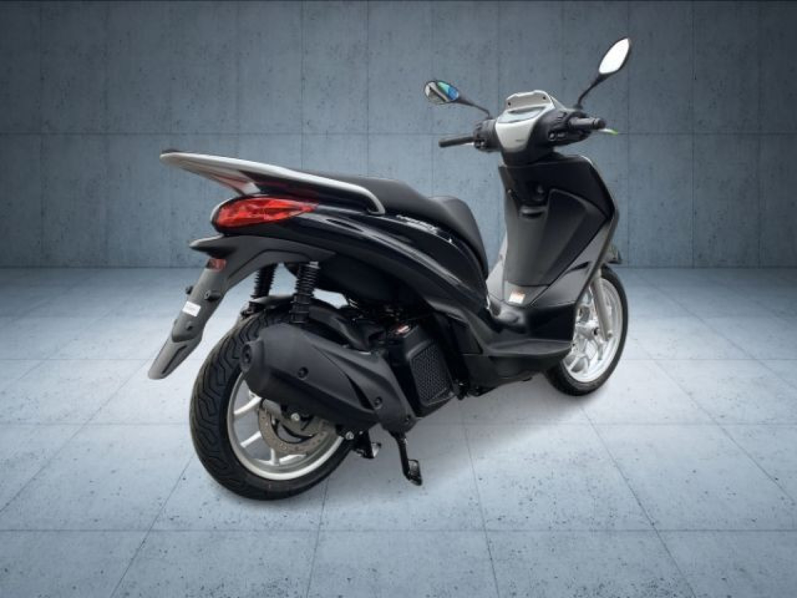 Piaggio - _5