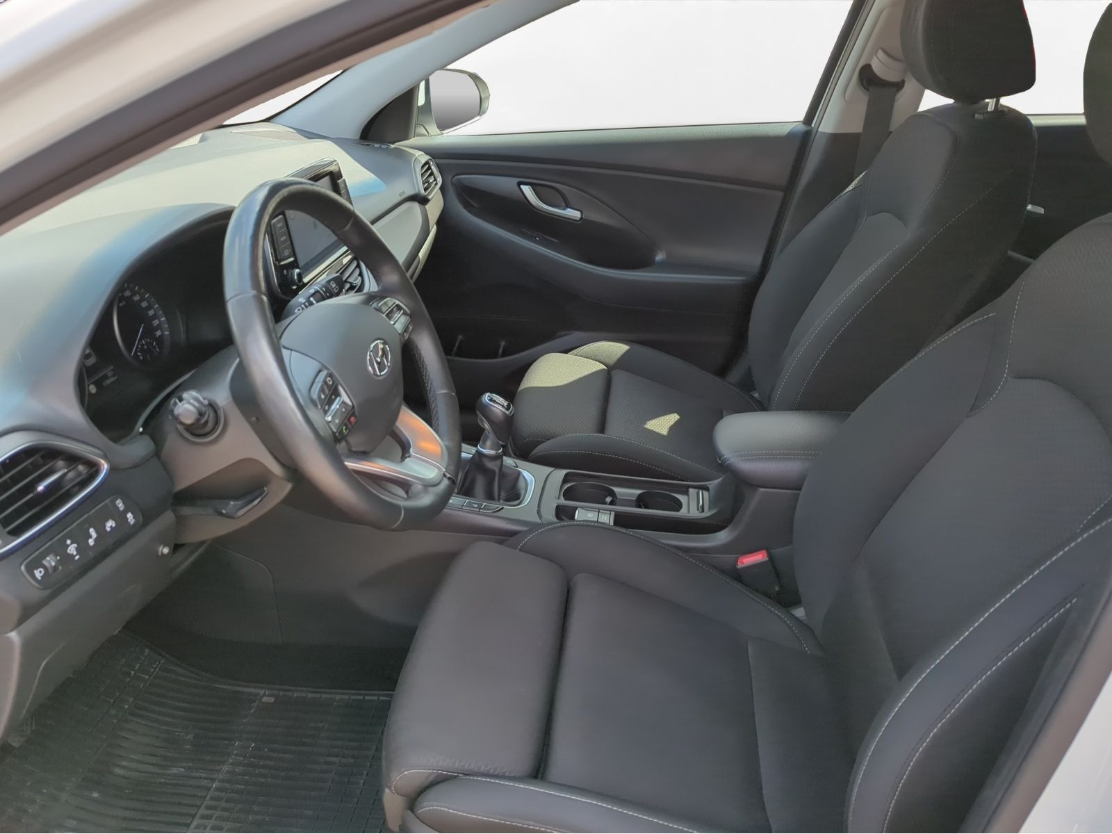 Hyundai - i30_2