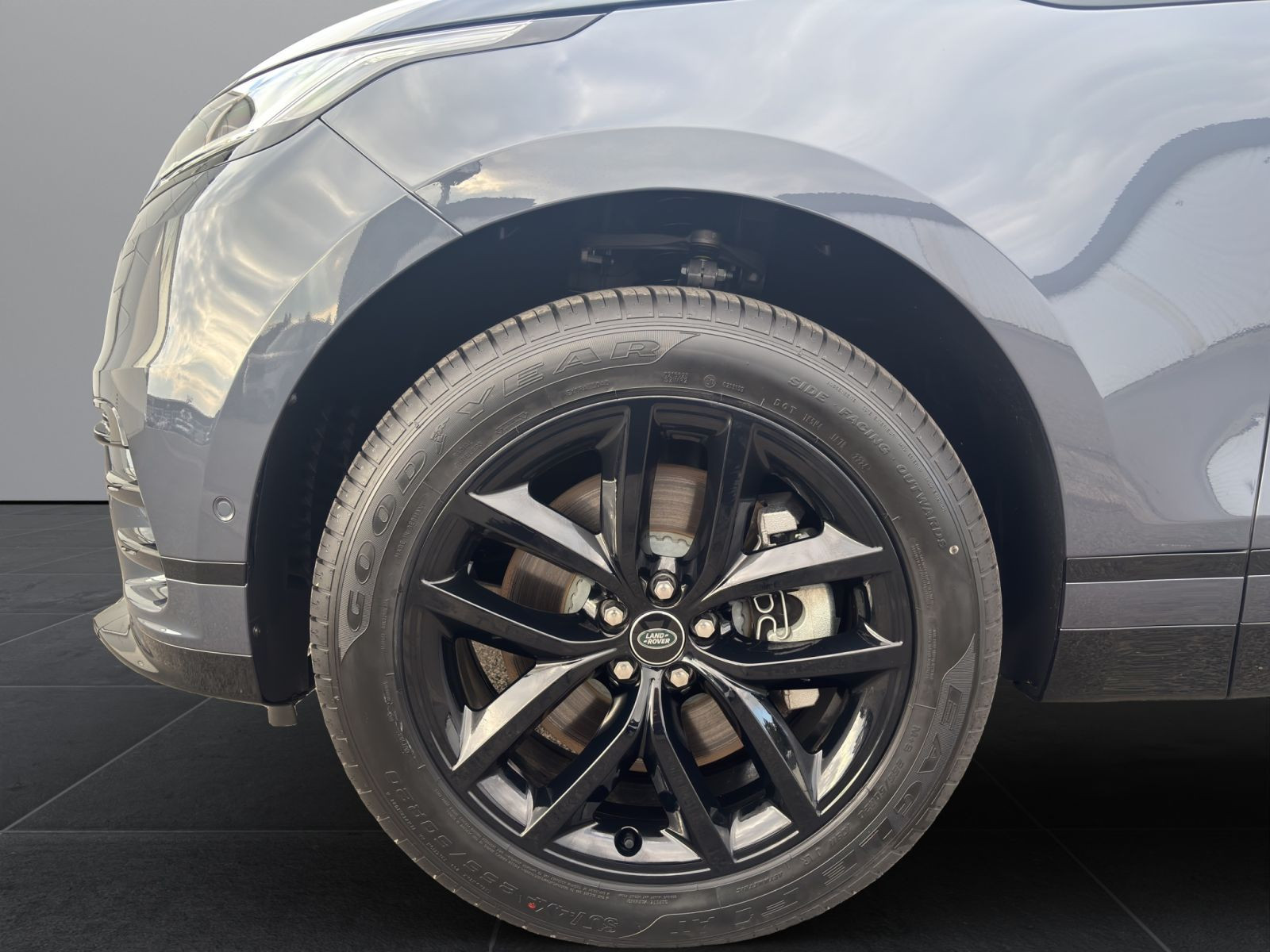 Land Rover - Range Rover Velar_9