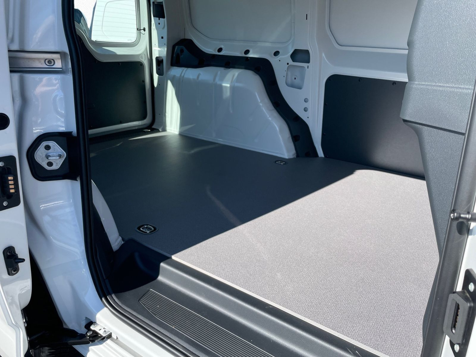 Volkswagen - Caddy Maxi_6