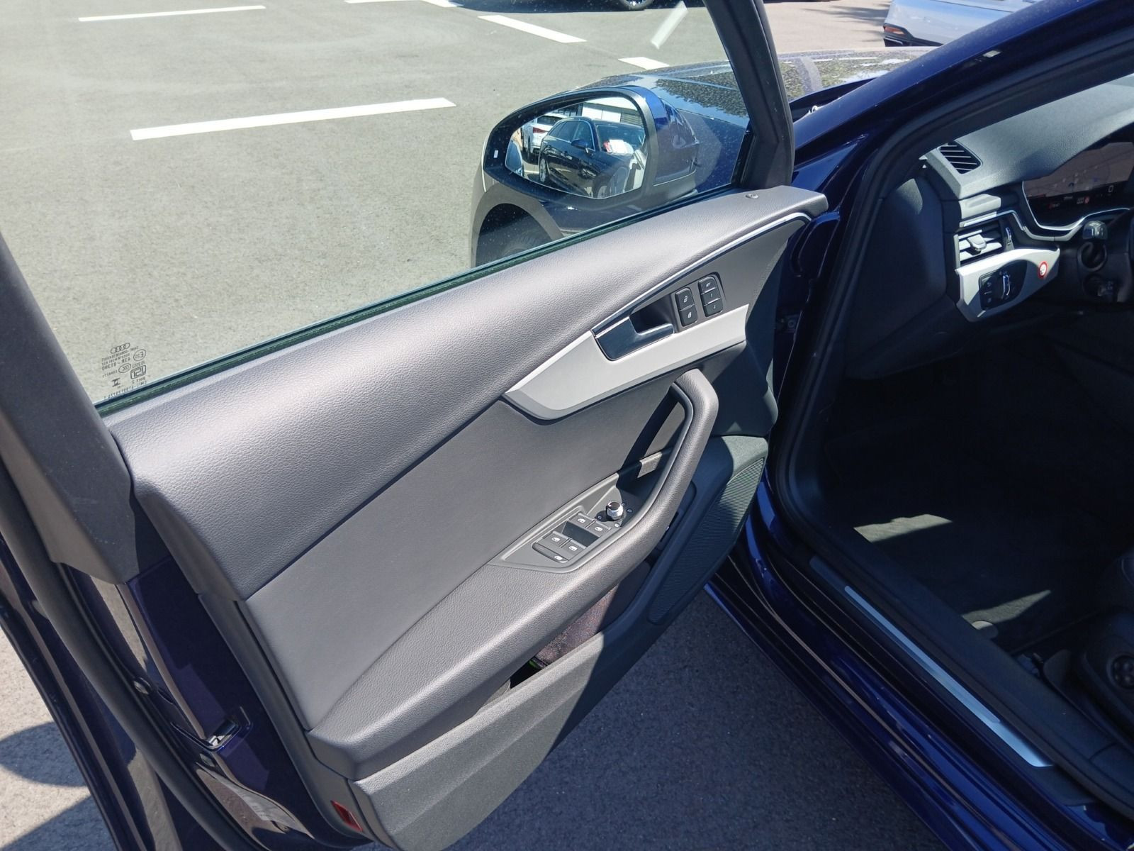 Audi - A4 Avant_9