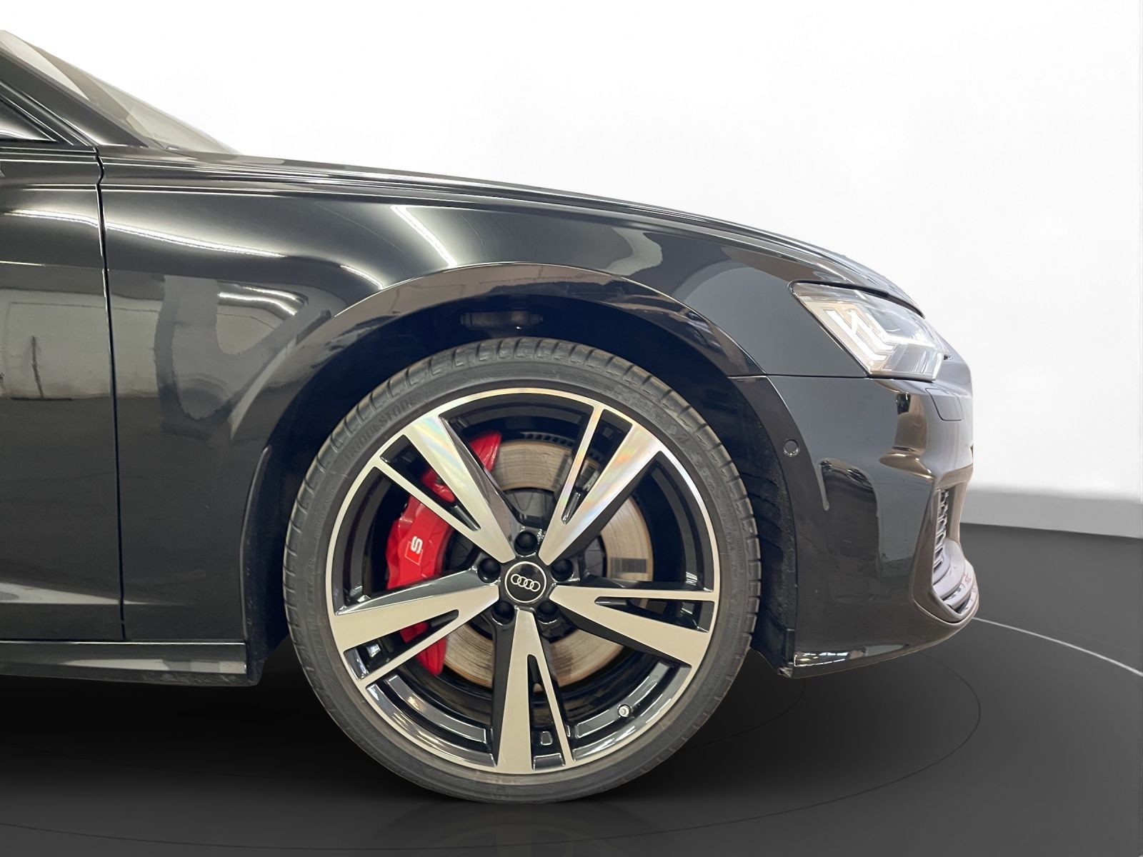 Audi - S6 Avant_13