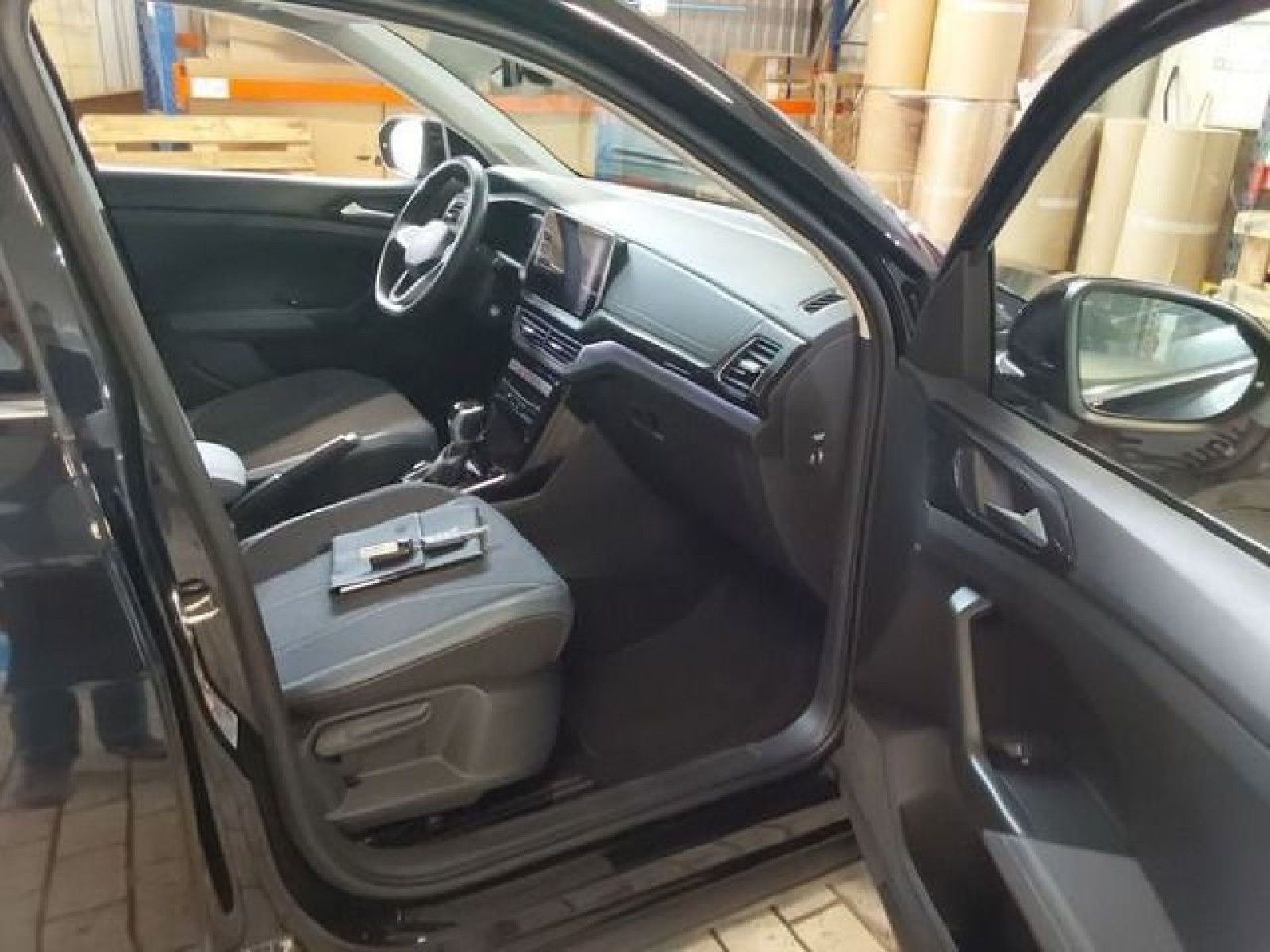 Volkswagen - T-Cross_10