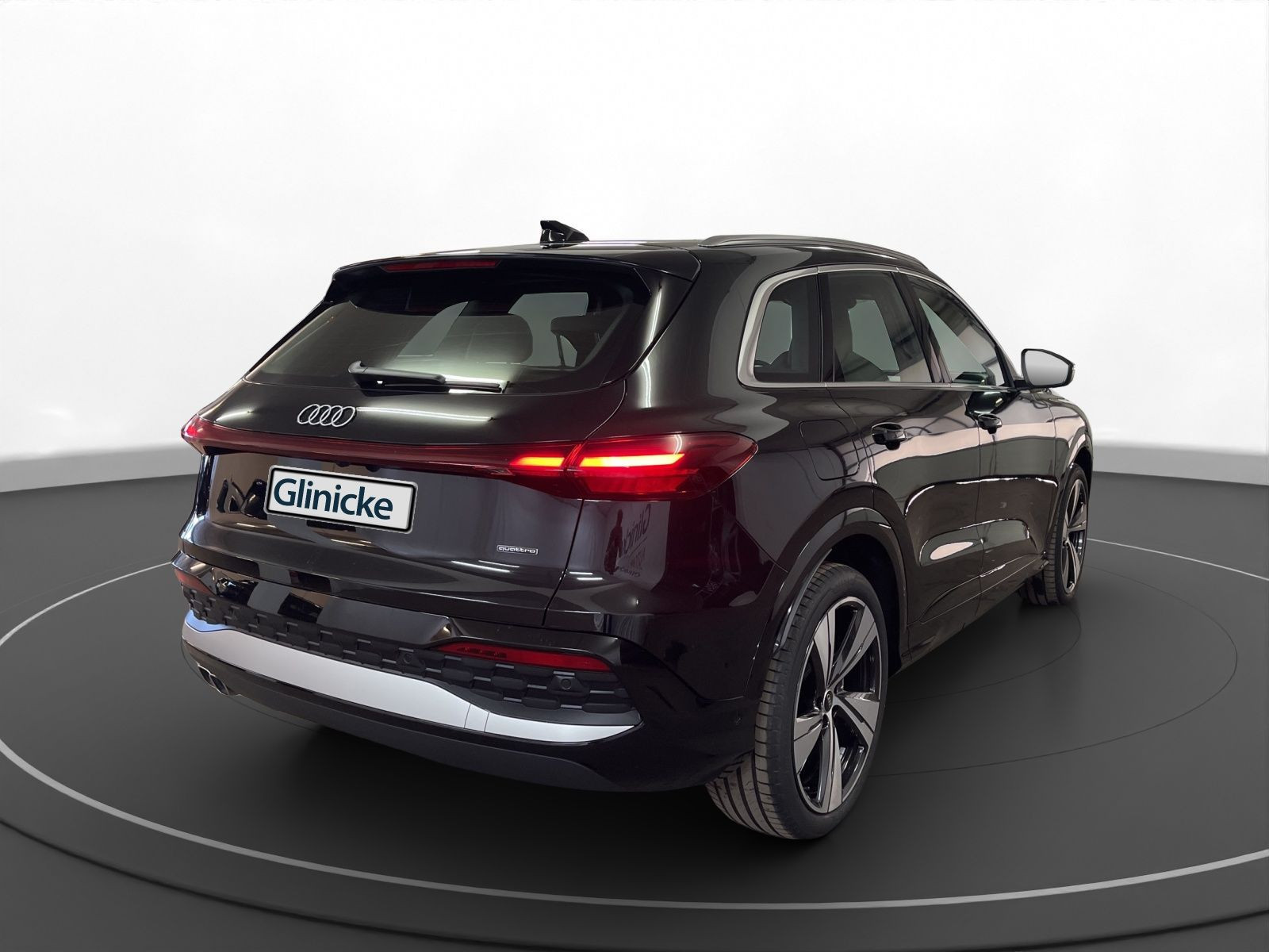 Audi - Q5_4
