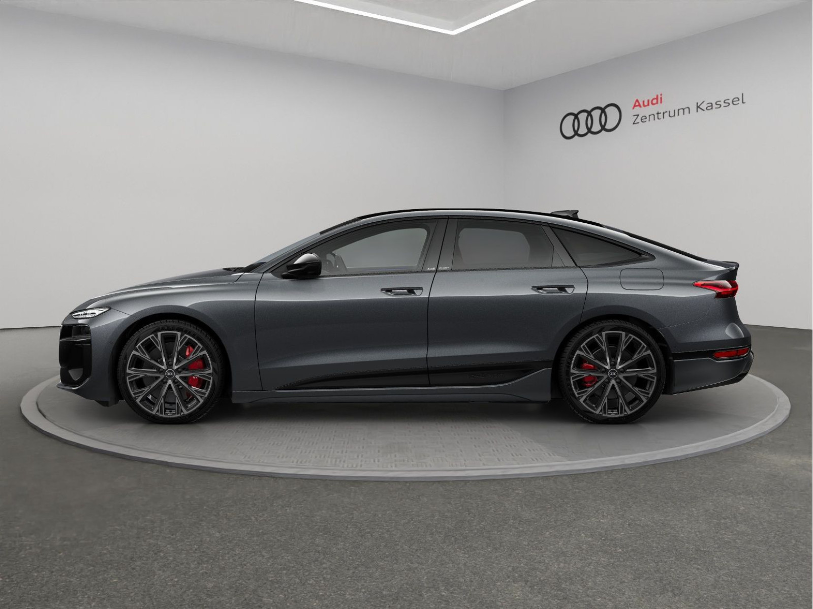 Audi - S6 Sportback e-tron_4