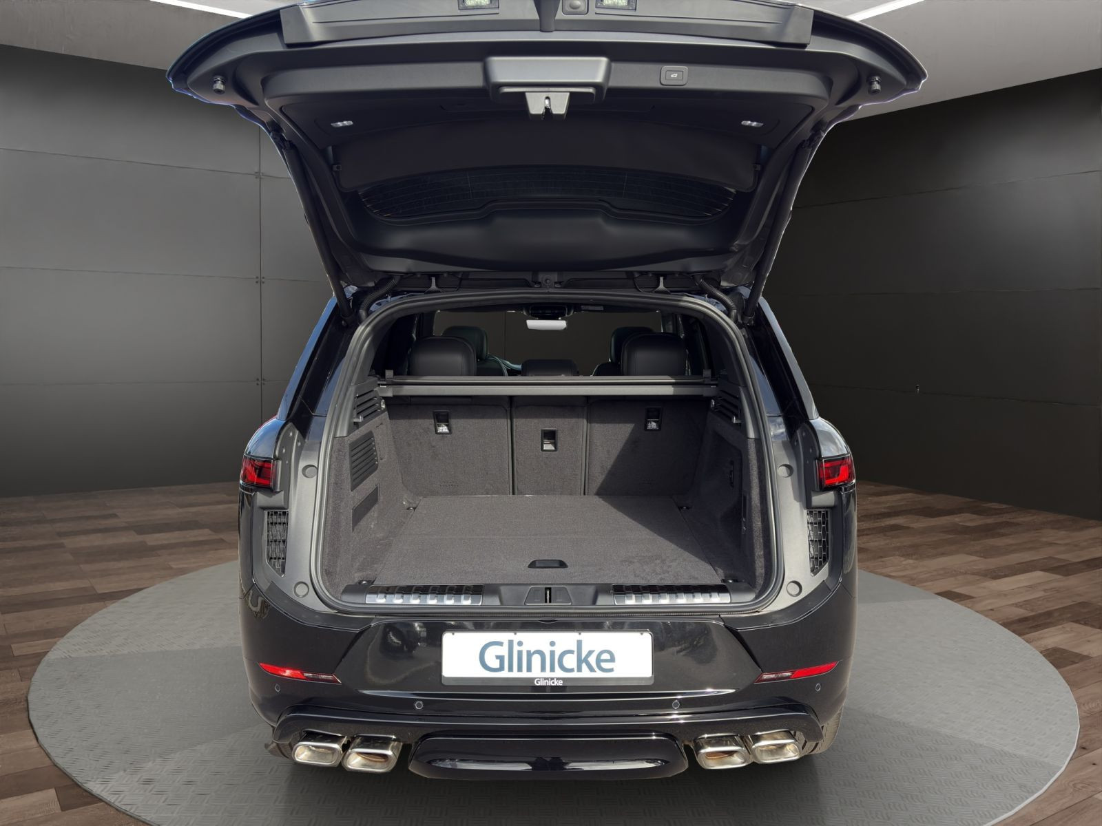 Land Rover - Range Rover Sport_11