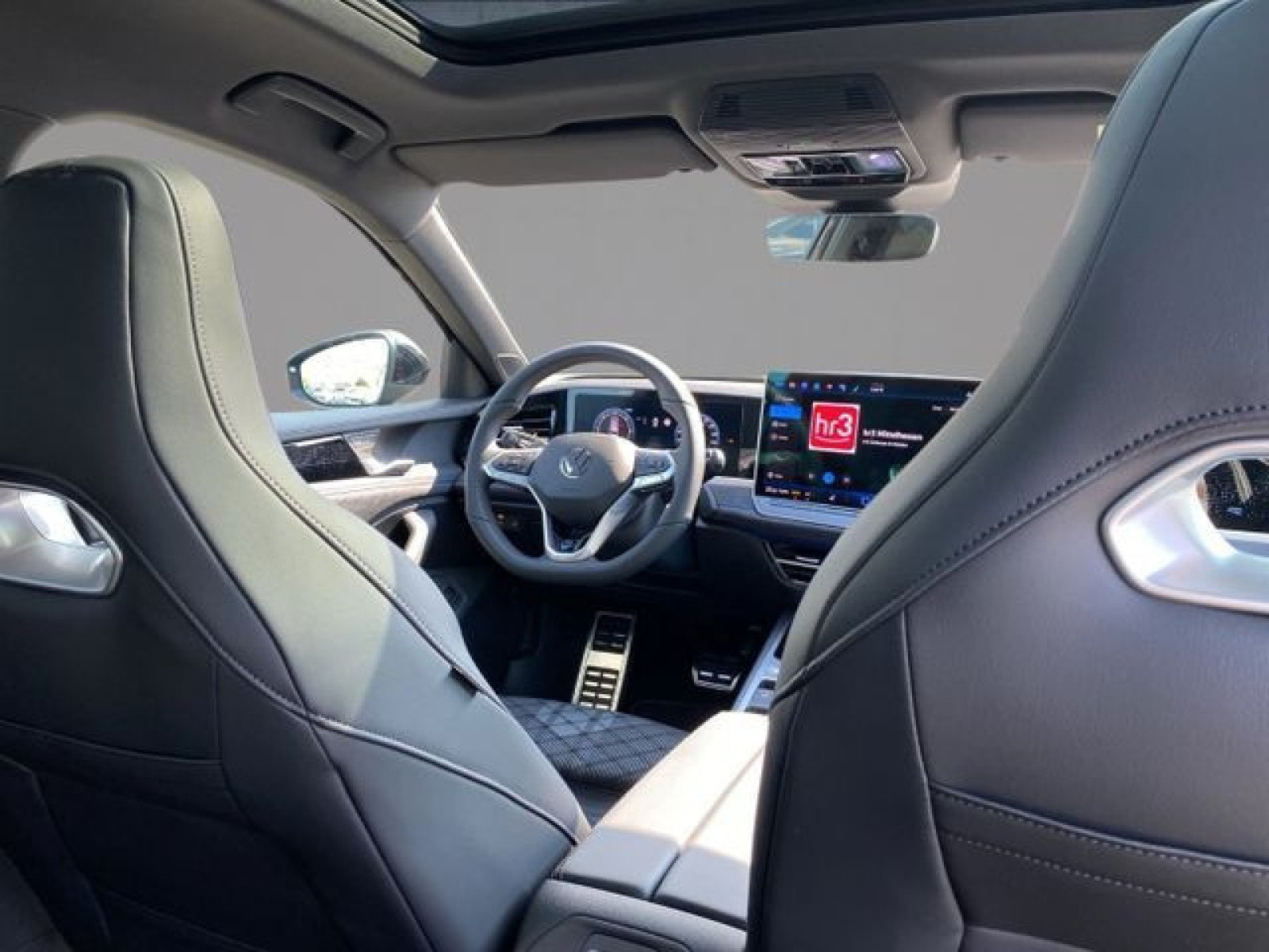 Volkswagen - Passat_20