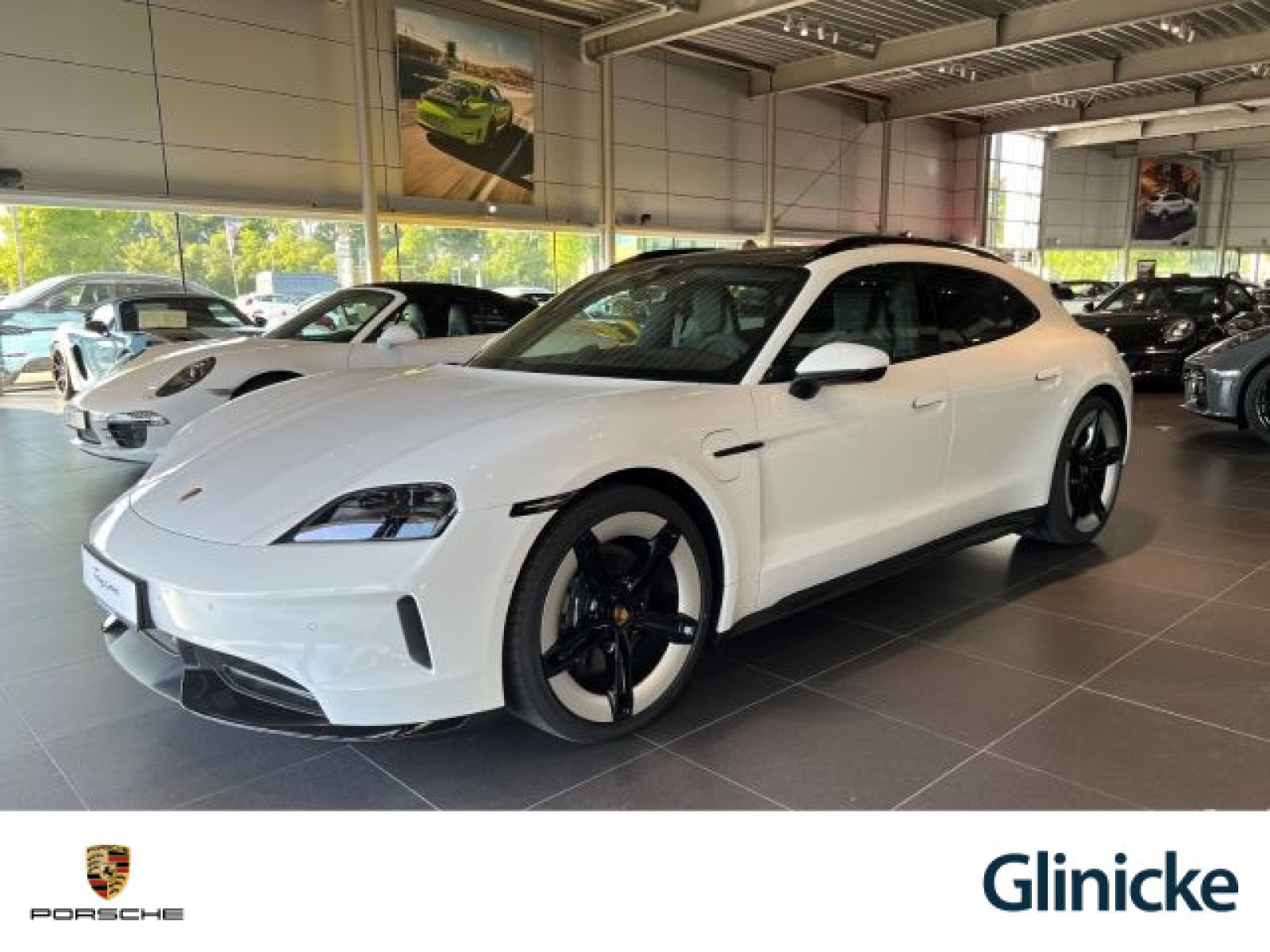 Porsche - Taycan_1