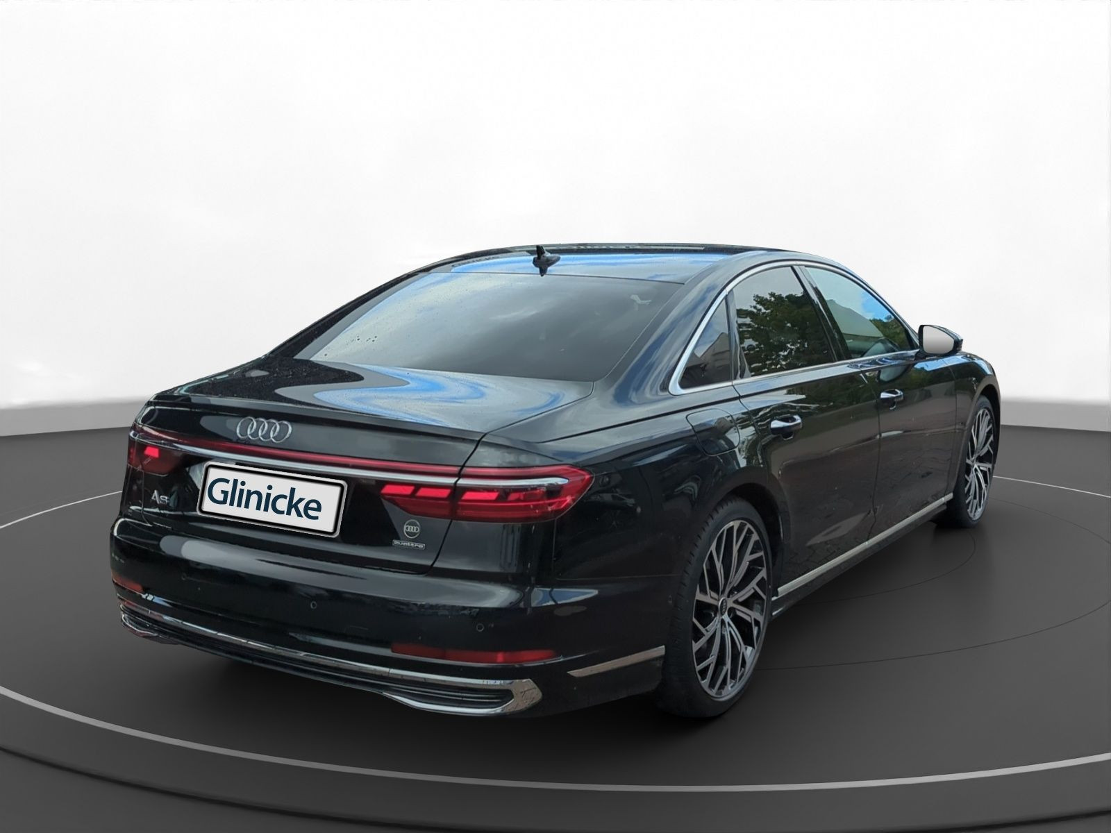 Audi - A8_11
