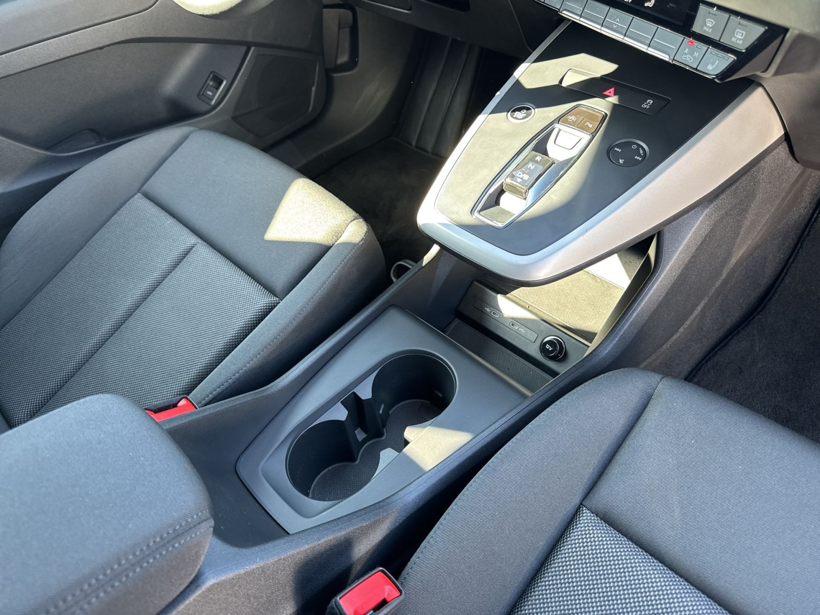 Audi - Q4 e-tron_20 Audi - Q4 e-tron_20