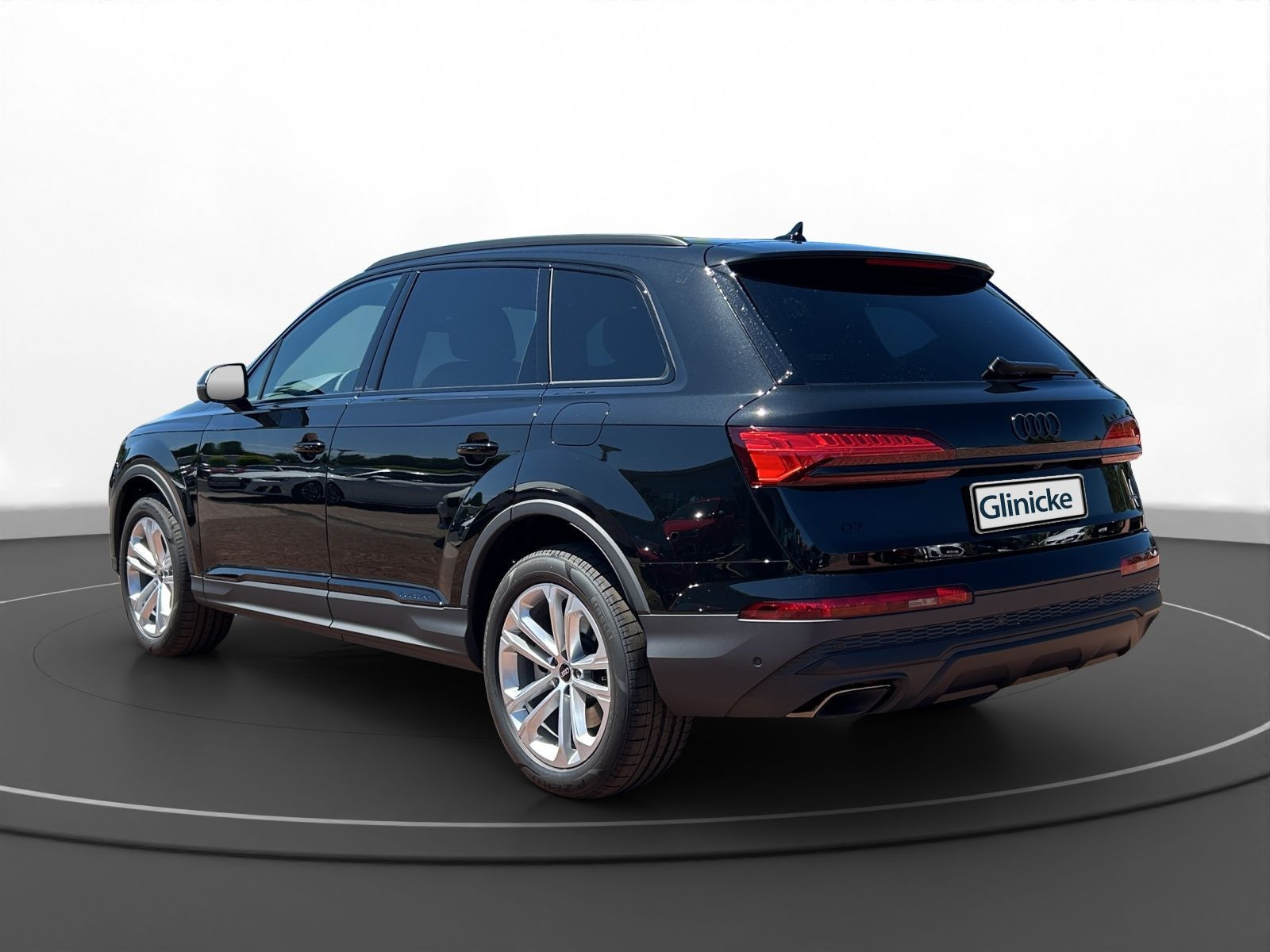 Audi - Q7_7