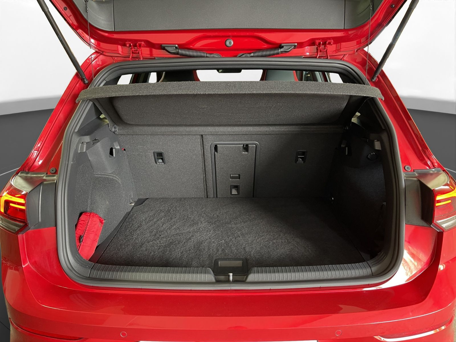Volkswagen - Golf GTI_24