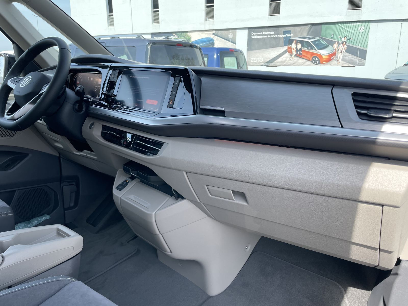 Volkswagen - Multivan_10