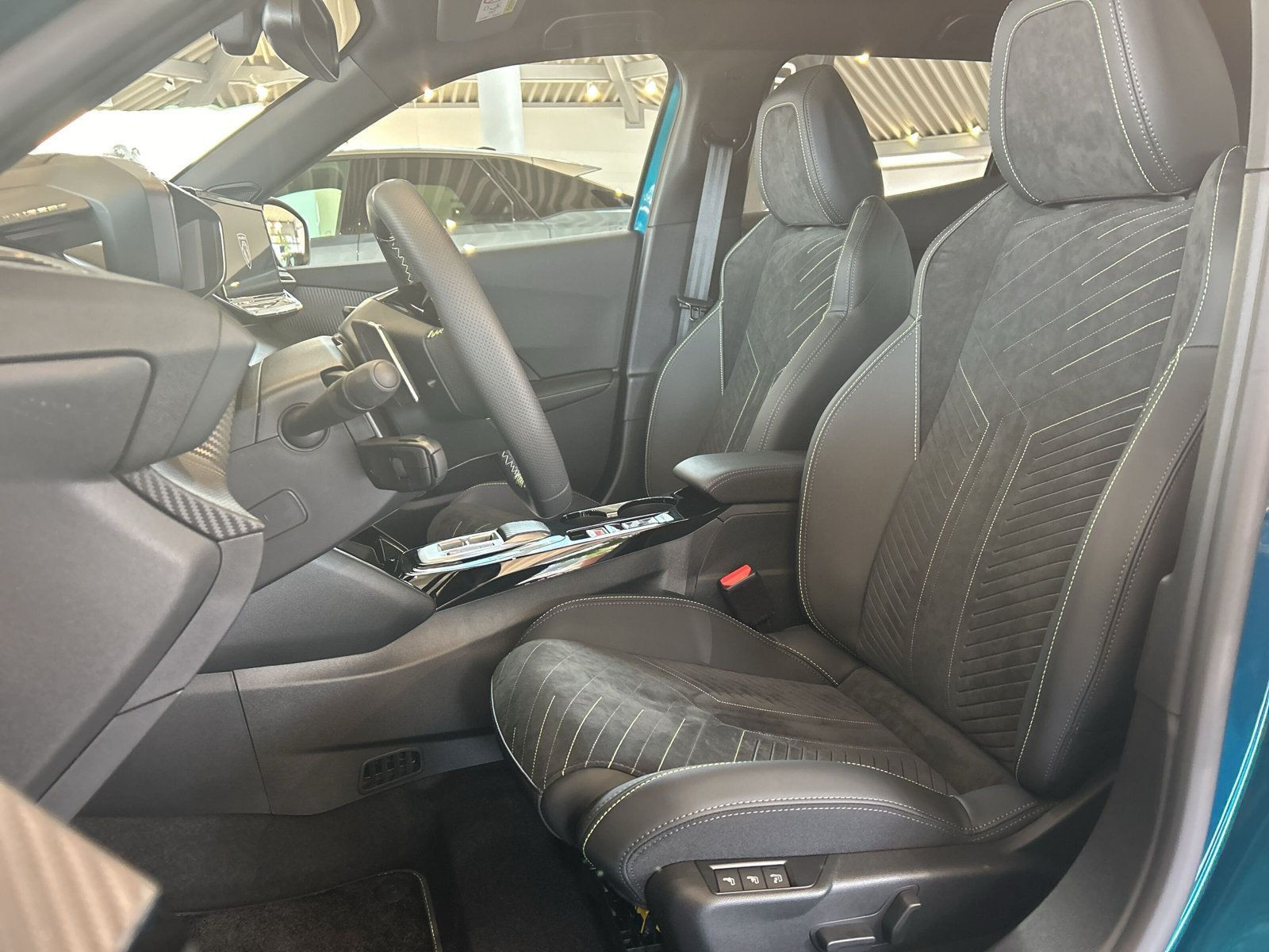 Peugeot - 2008_7