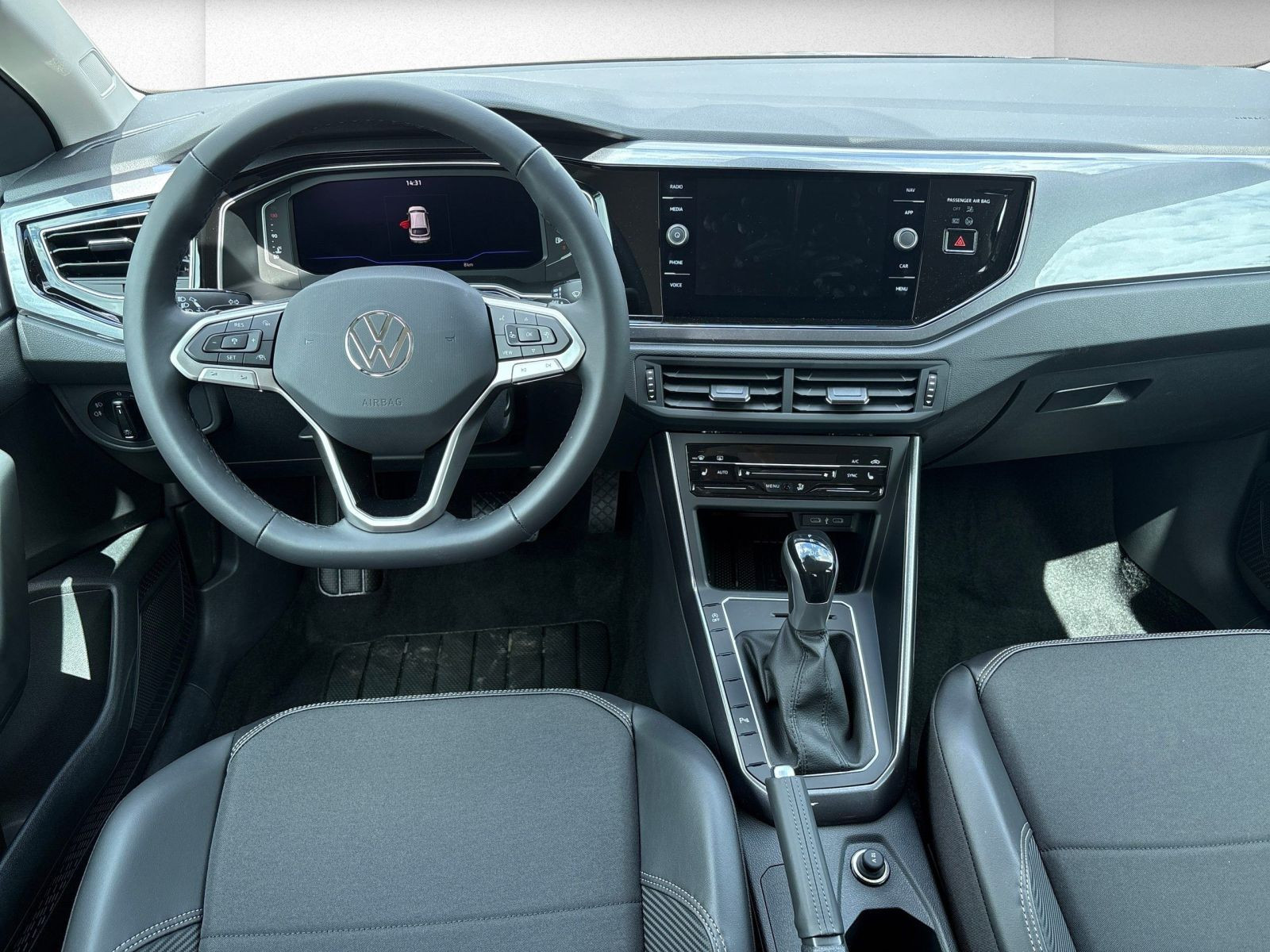 Volkswagen - Taigo_13