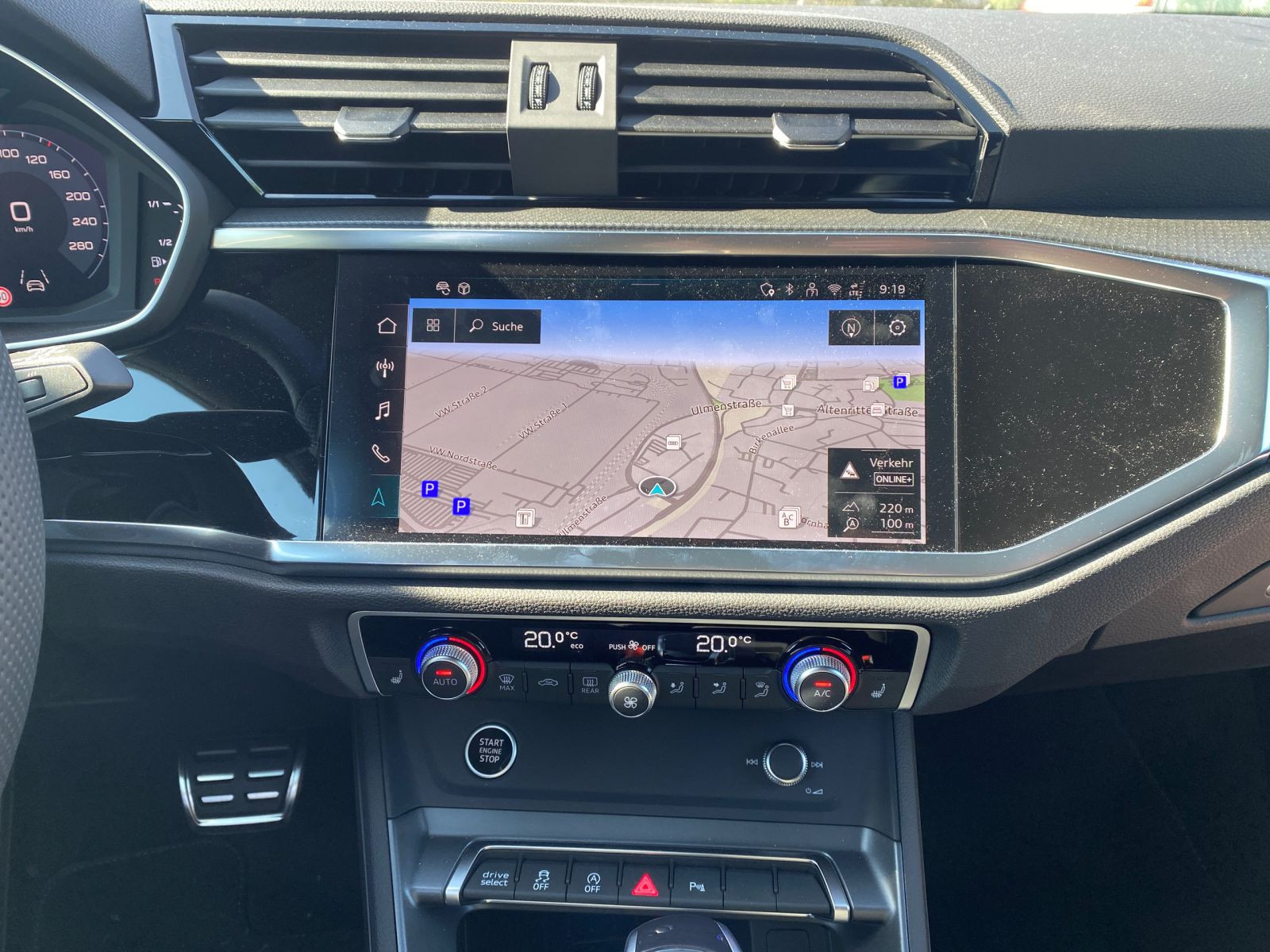 Audi - Q3 Sportback_12