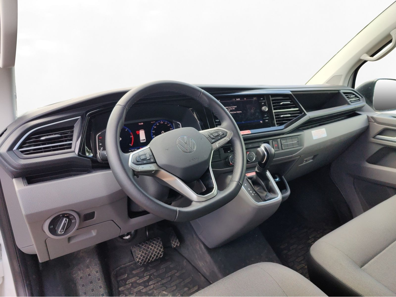 Volkswagen - T6.1 Transporter_4