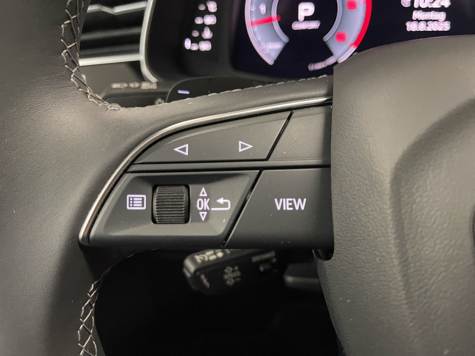 Audi - Q7_24