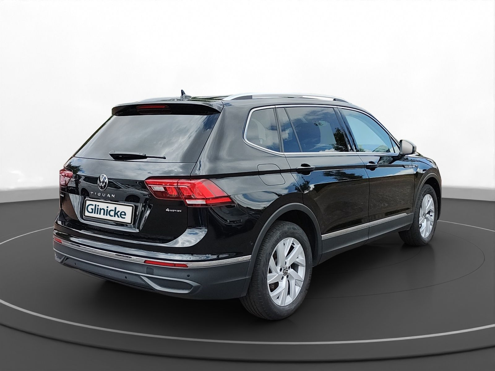 Volkswagen - Tiguan Allspace_12