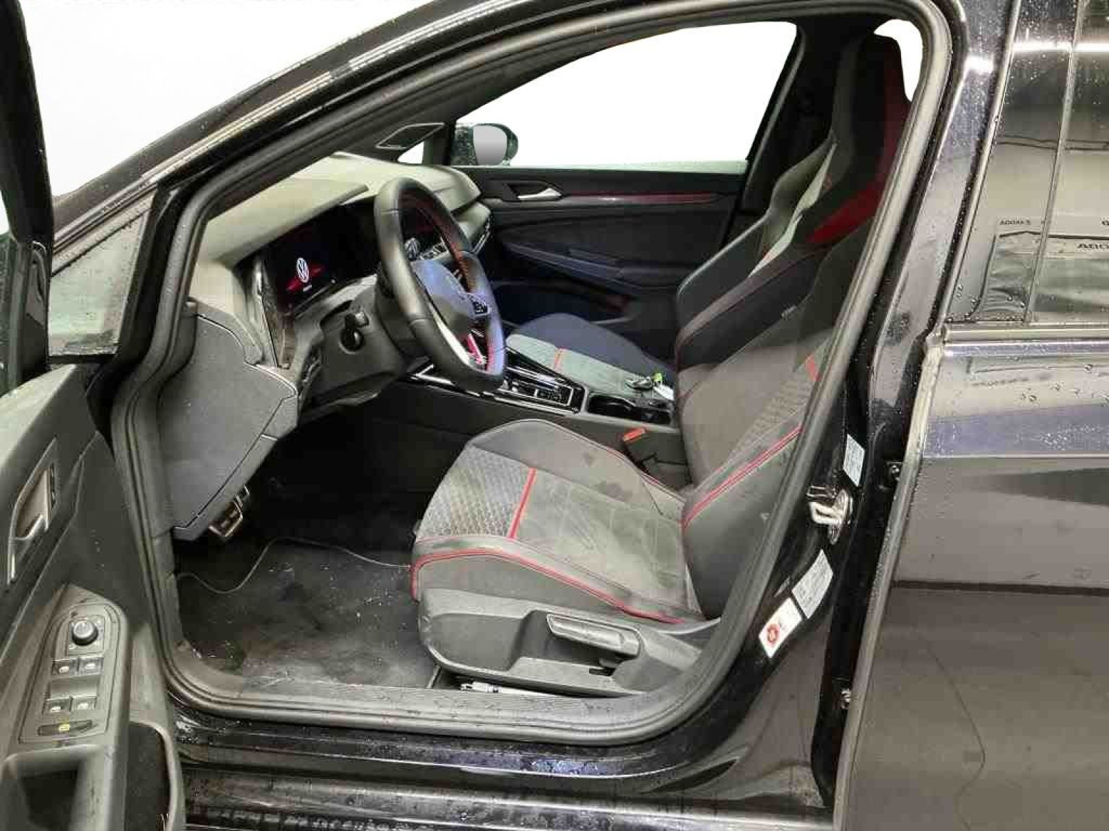 Volkswagen - Golf GTI_5