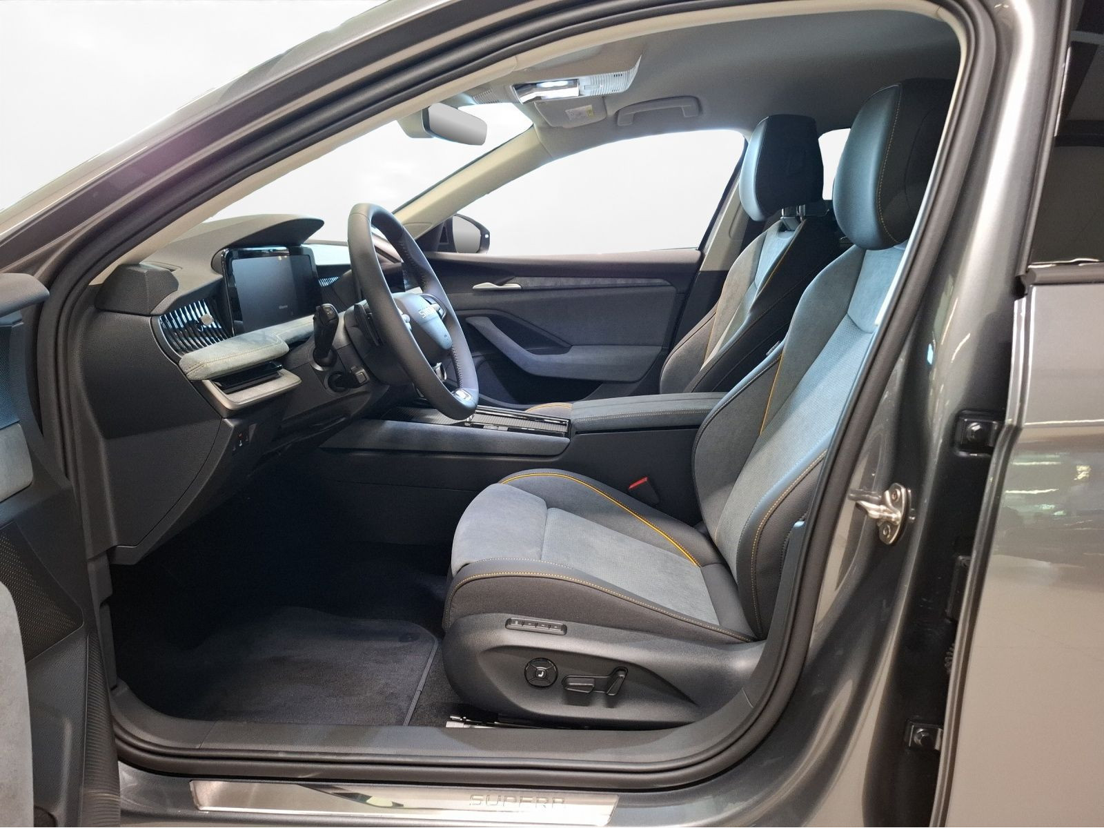 Škoda - Superb_4