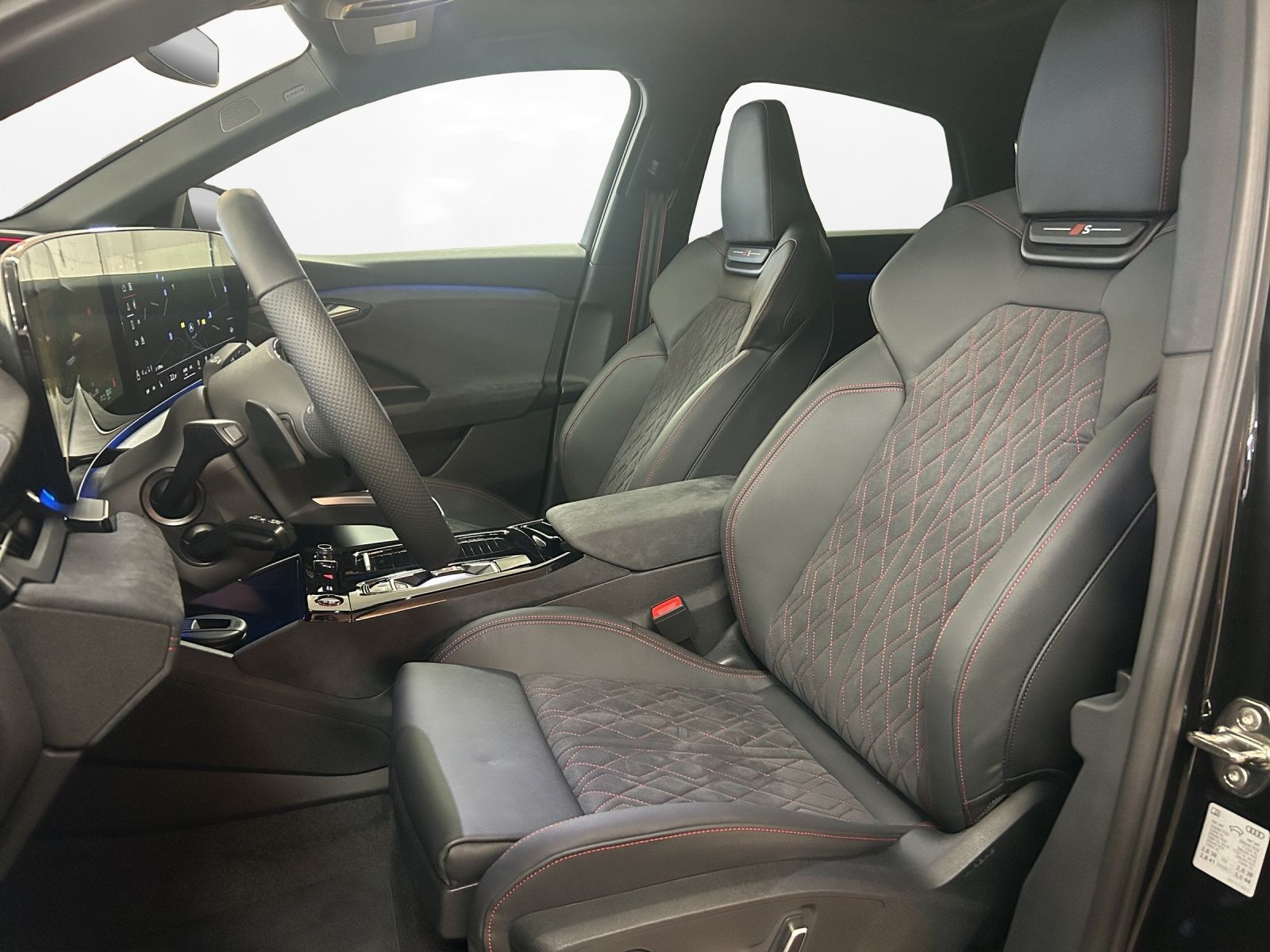 Audi - SQ6 Sportback e-tron_13